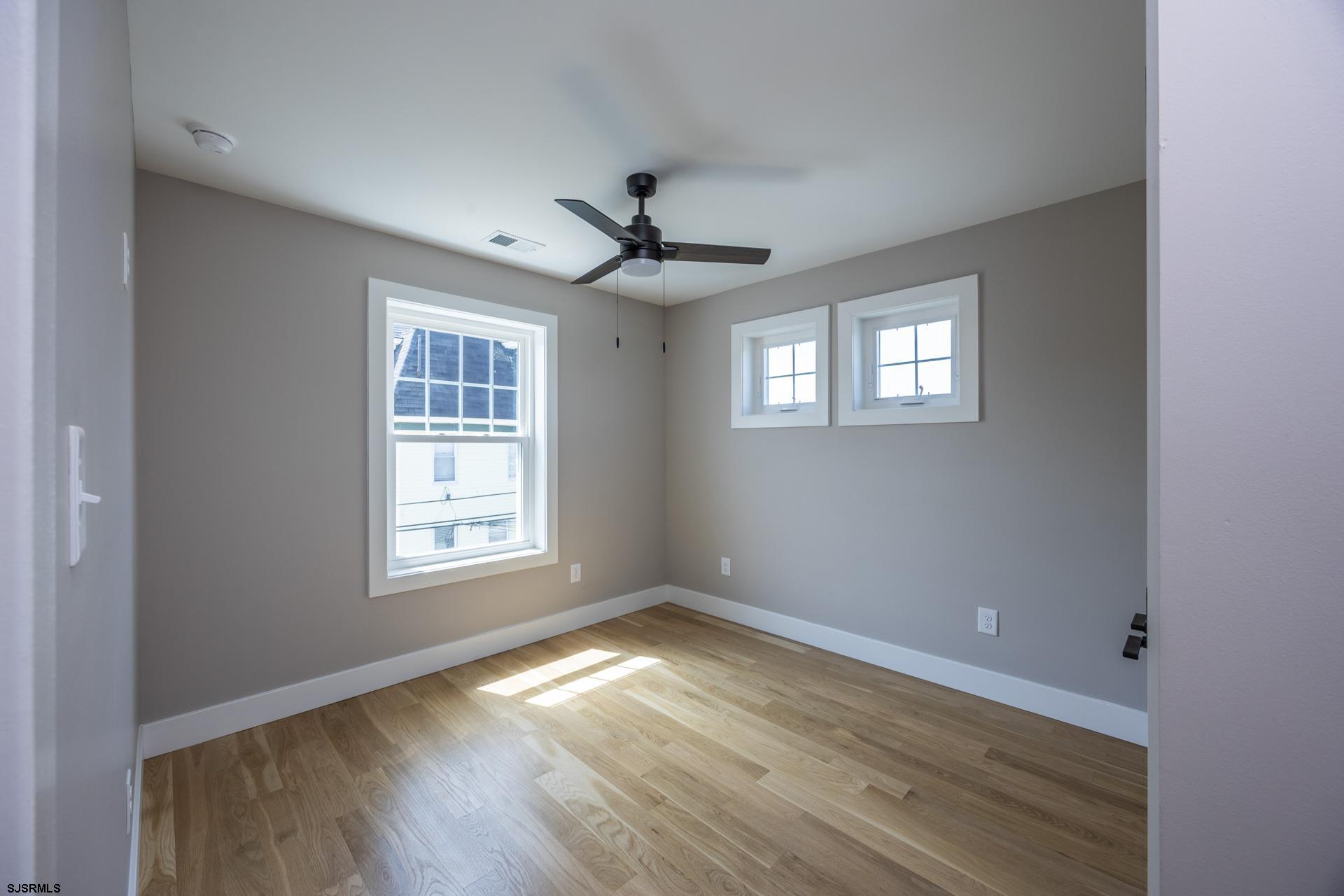 341 Central Ave Unit: 2