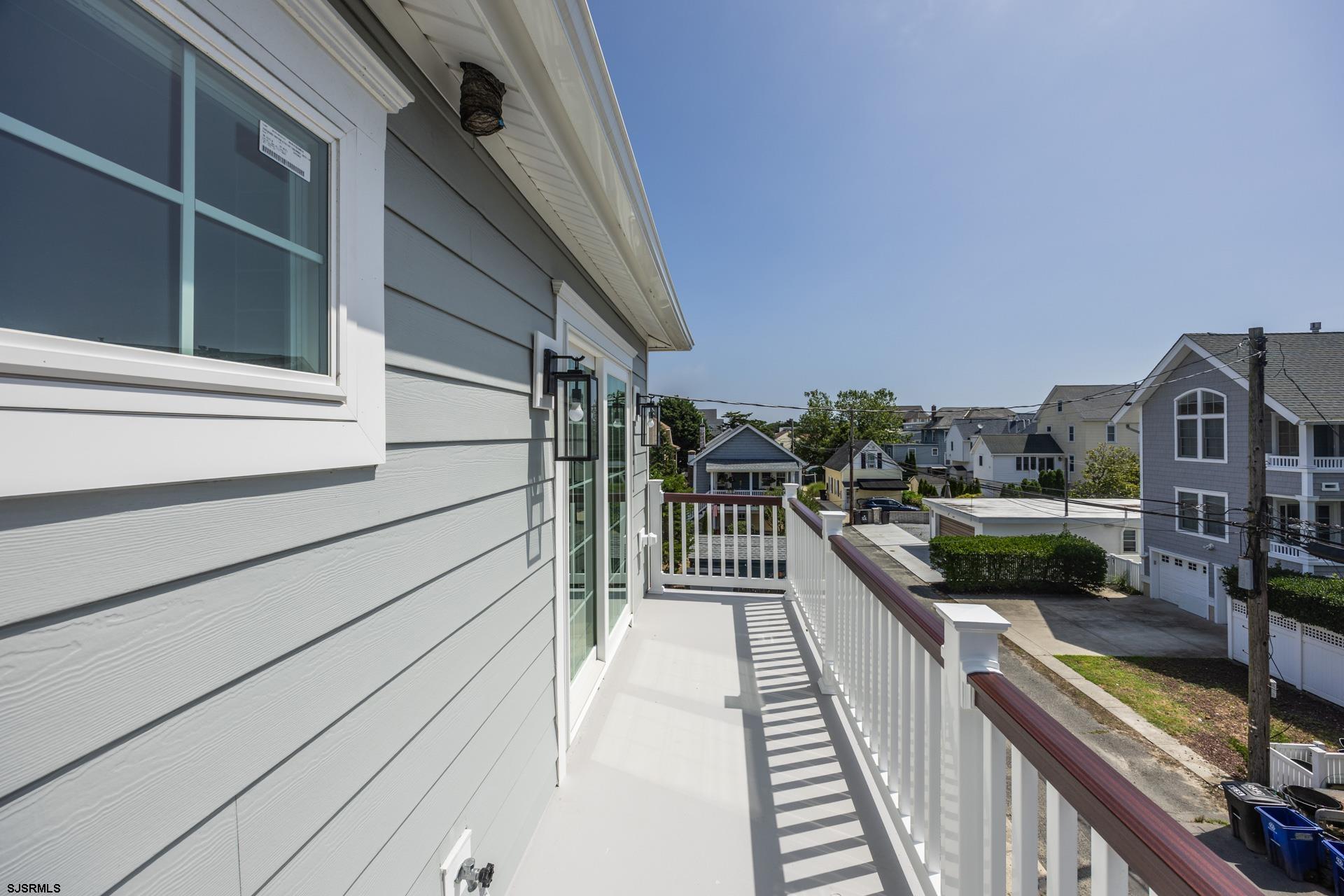 341 Central Ave Unit: 2