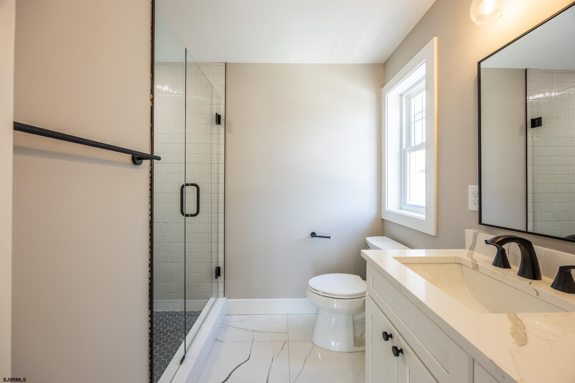 341 Central Ave Unit: 1