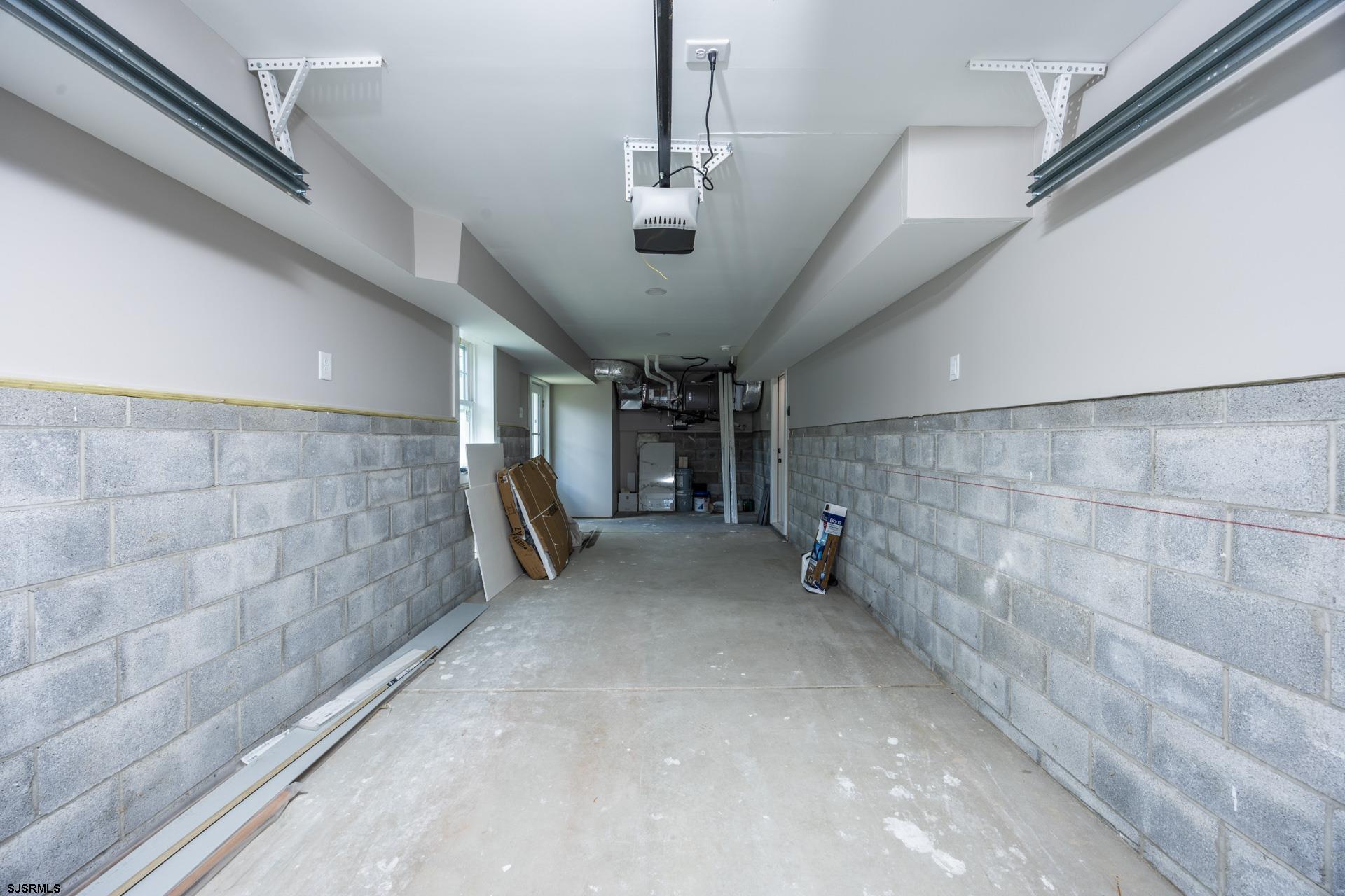 341 Central Ave Unit: 1