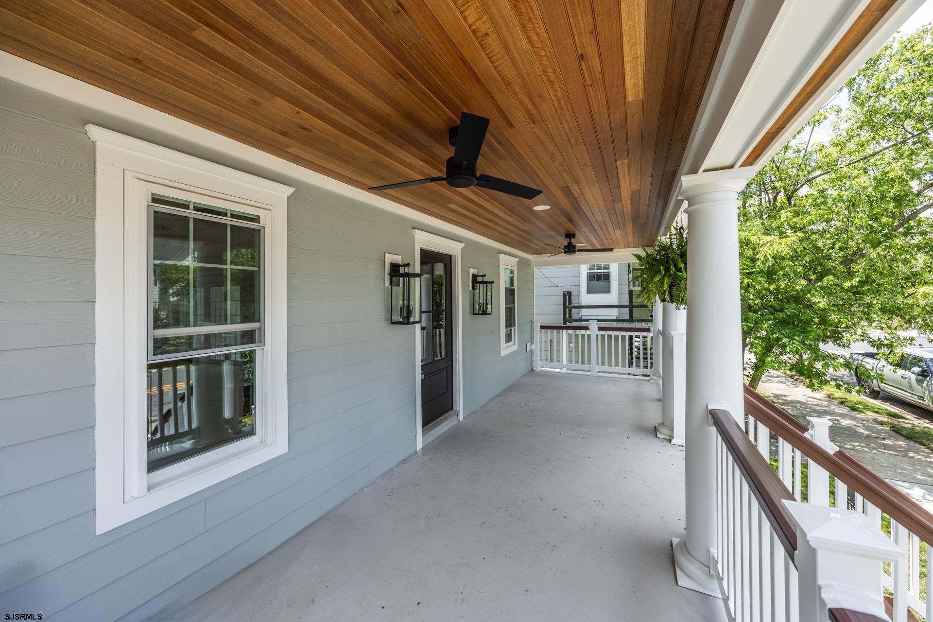 341 Central Ave Unit: 1