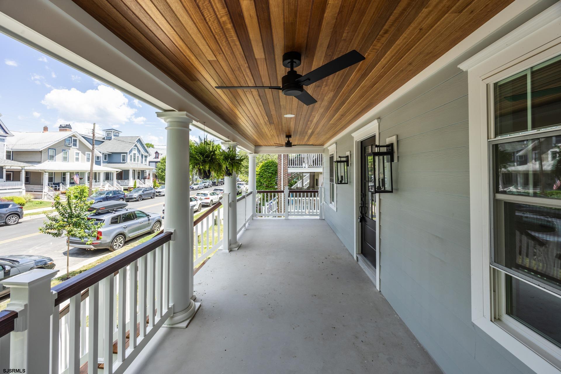 341 Central Ave Unit: 1