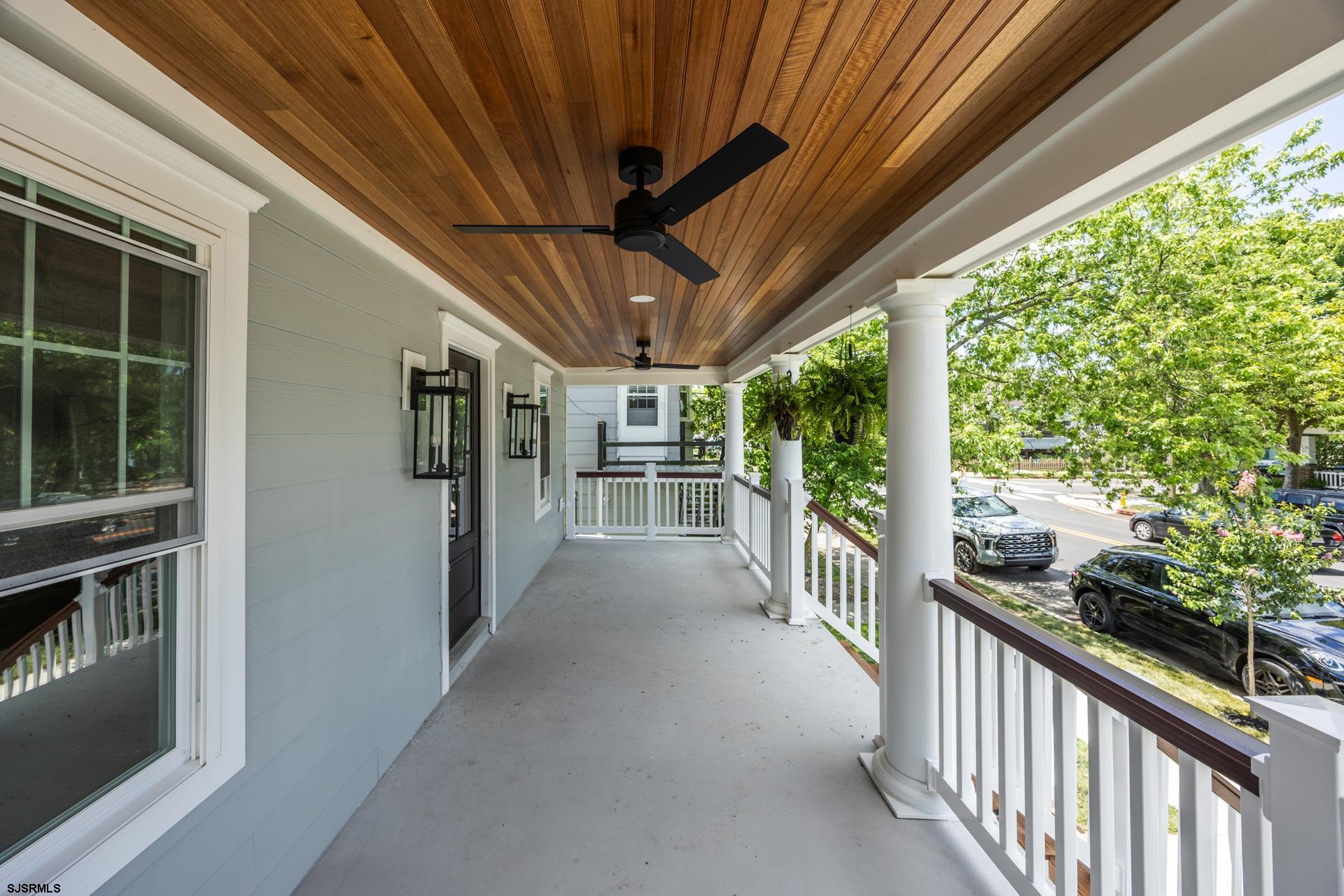 341 Central Ave Unit: 1