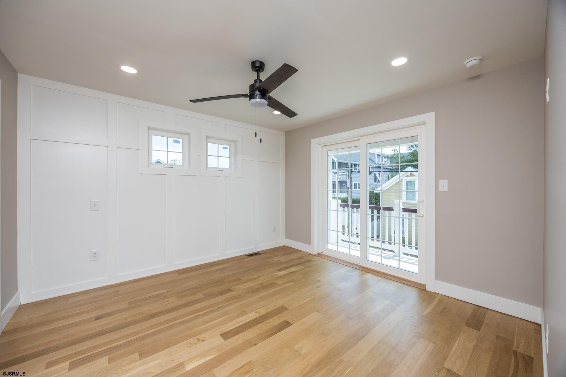 341 Central Ave Unit: 1