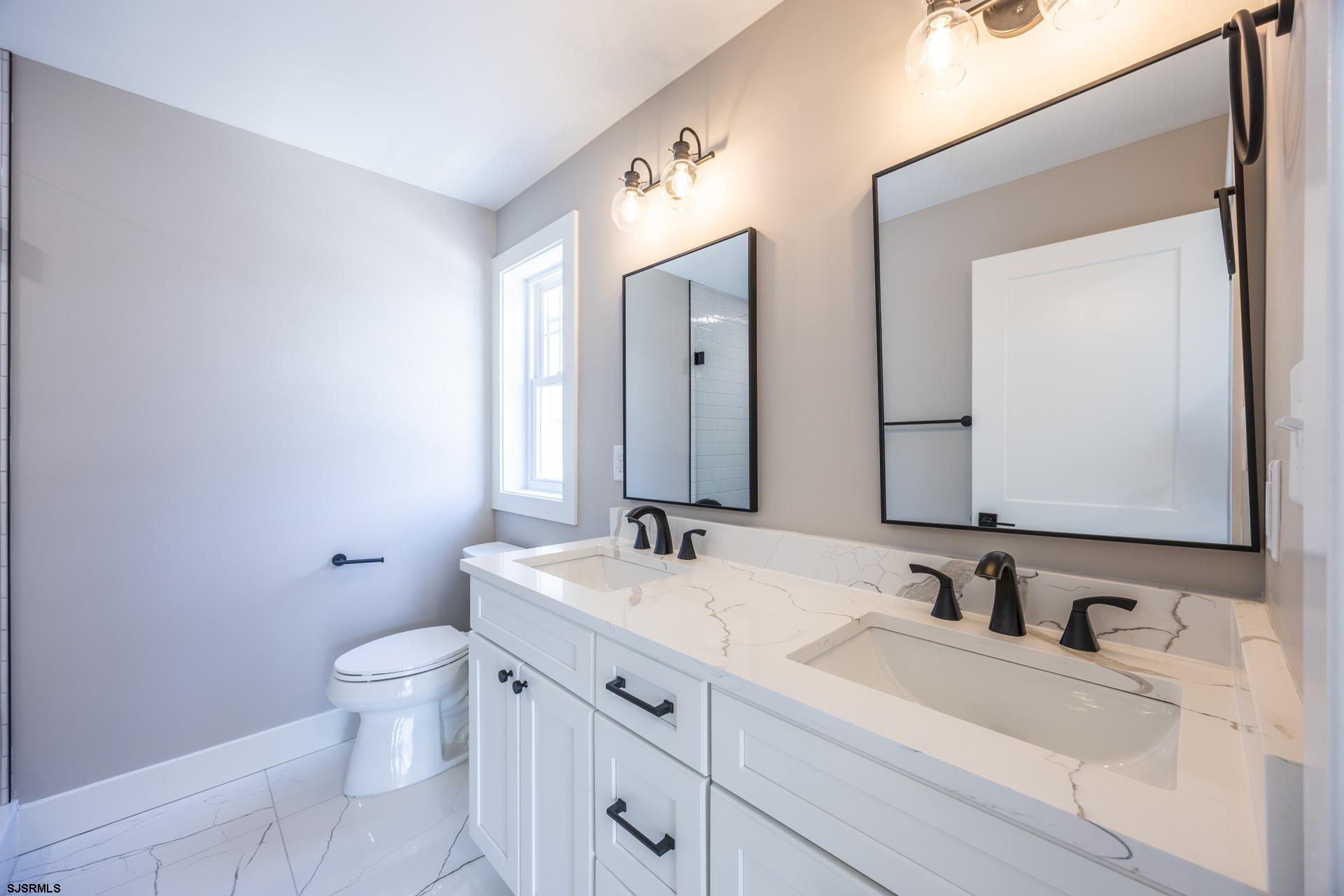341 Central Ave Unit: 1