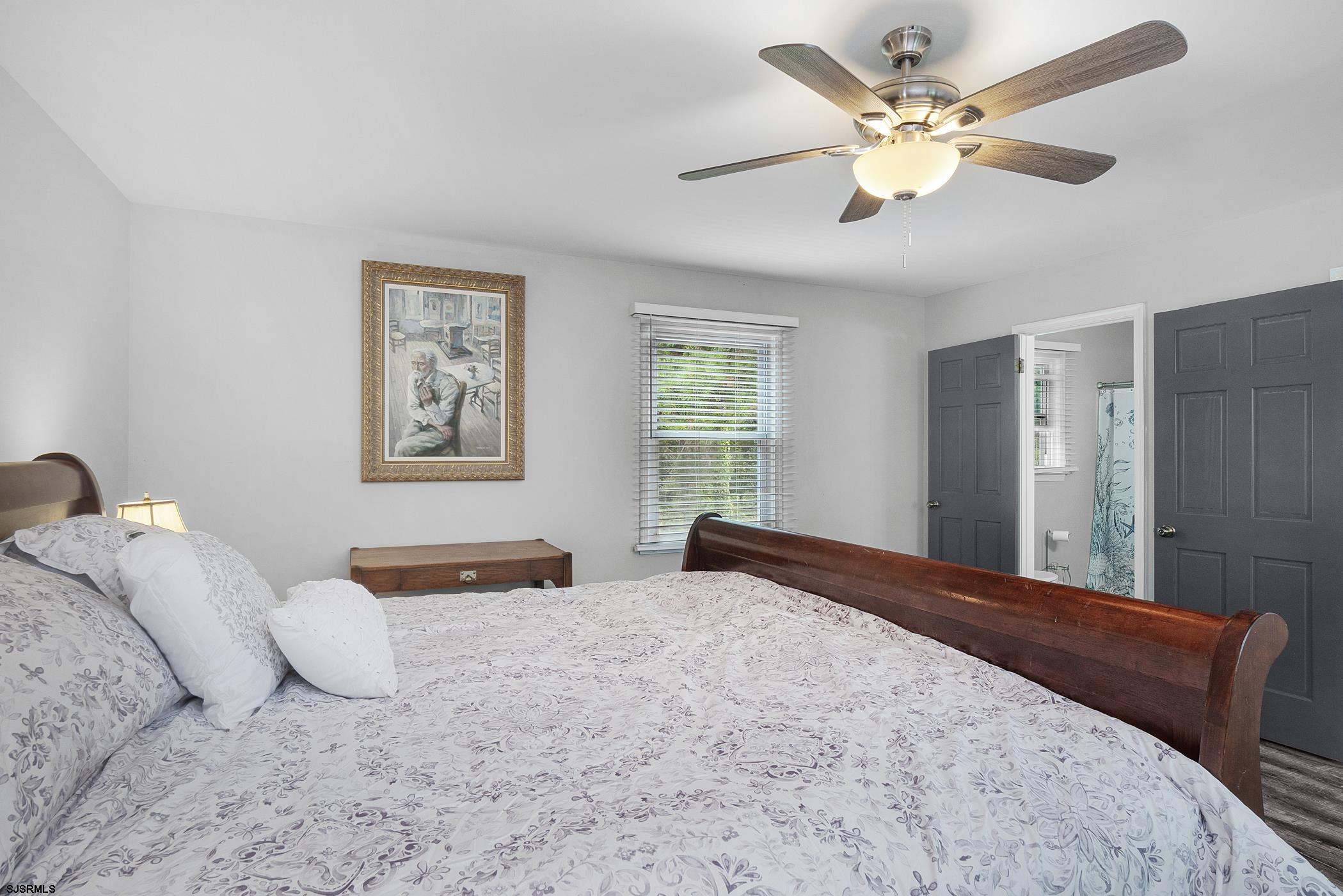 16 Lynnette Dr