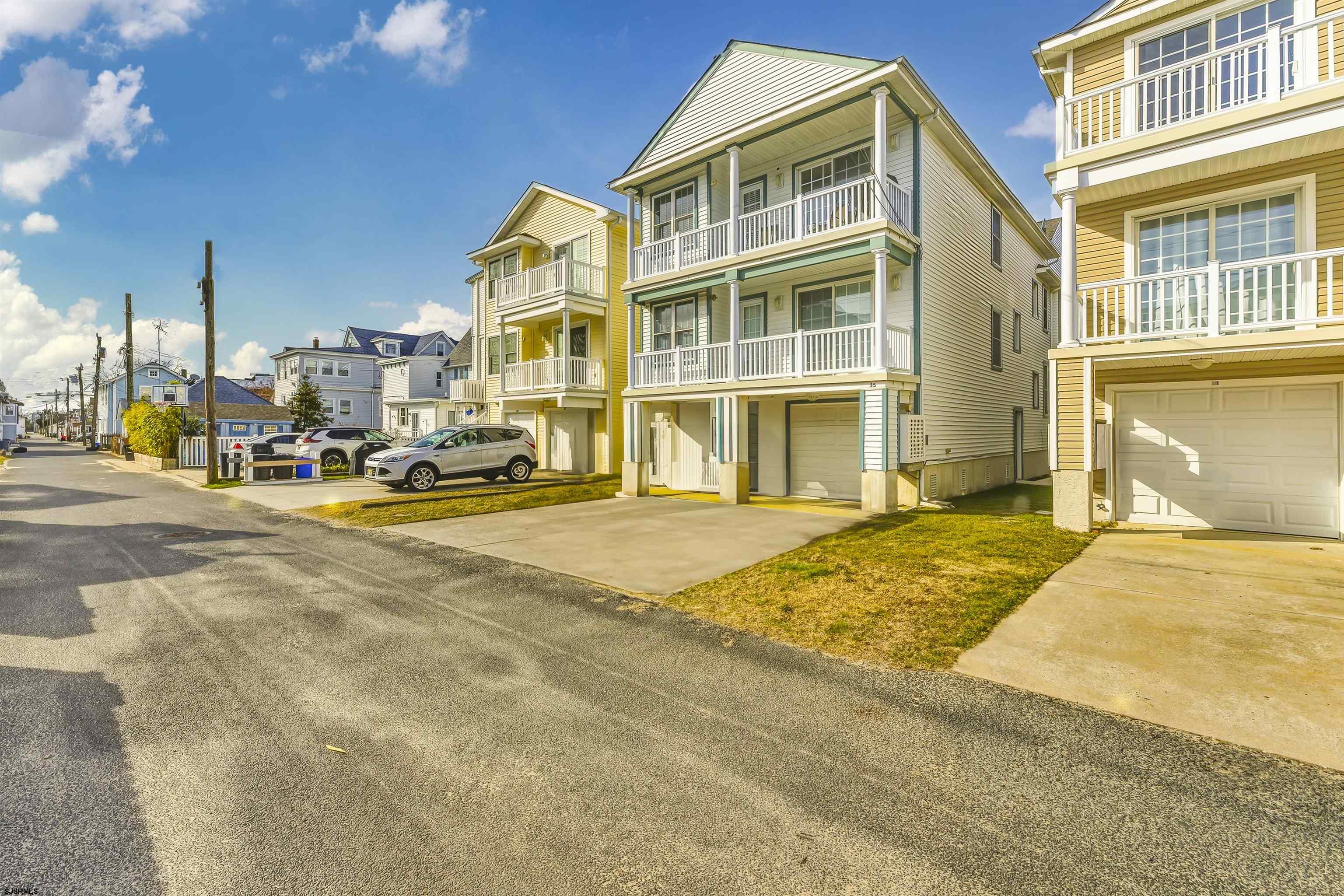 35 Asbury Ave Unit: 2