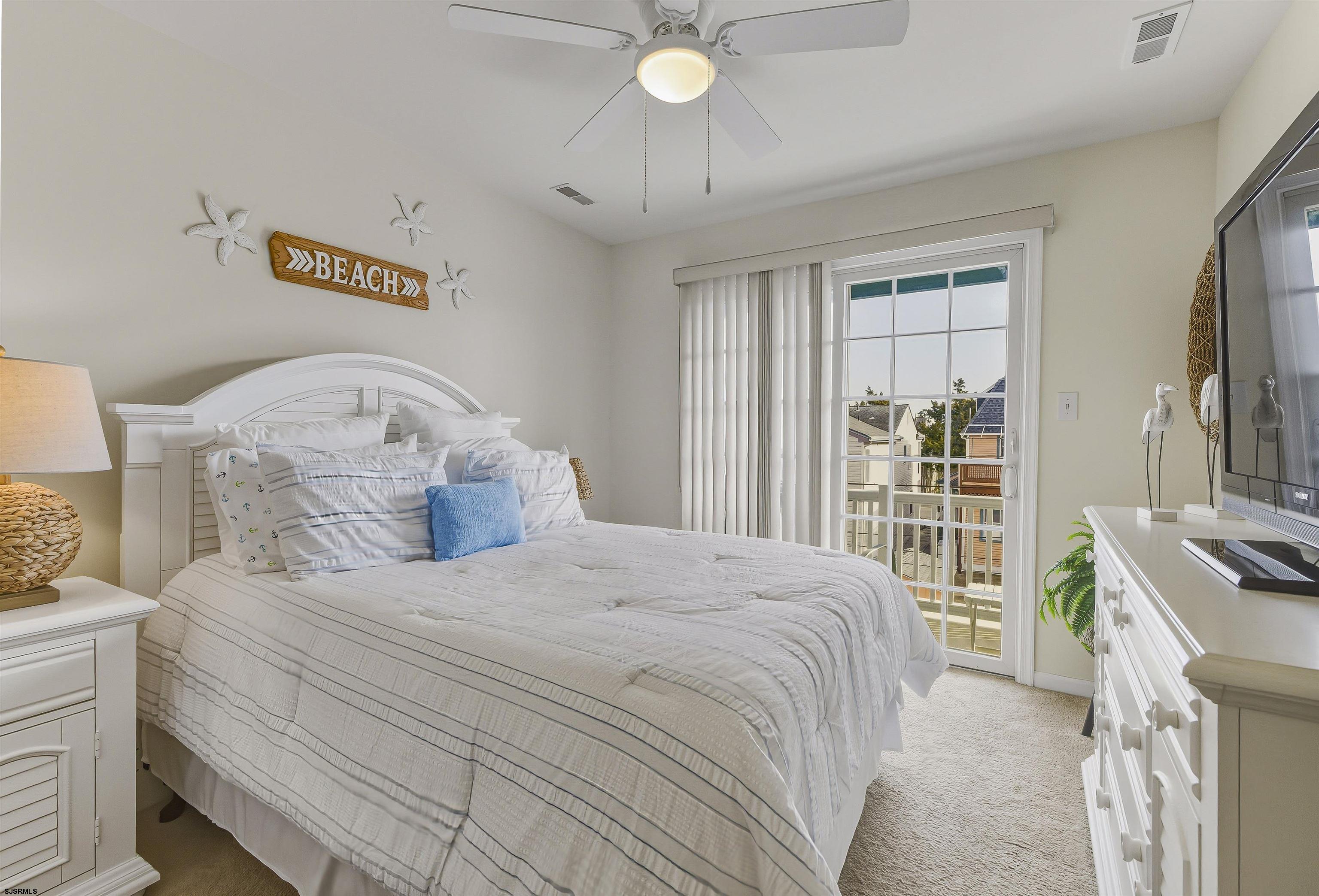 35 Asbury Ave Unit: 2