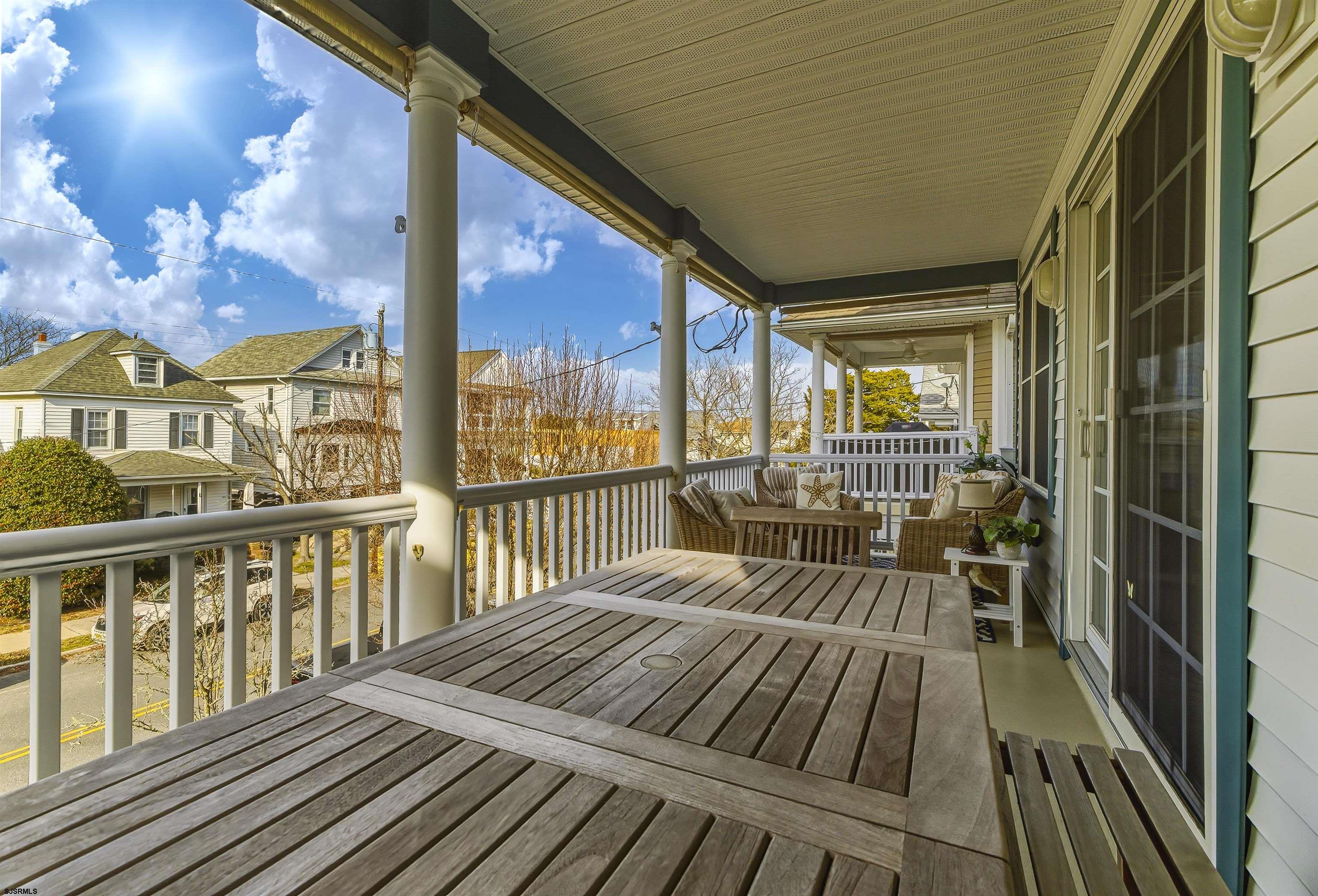 35 Asbury Ave Unit: 2