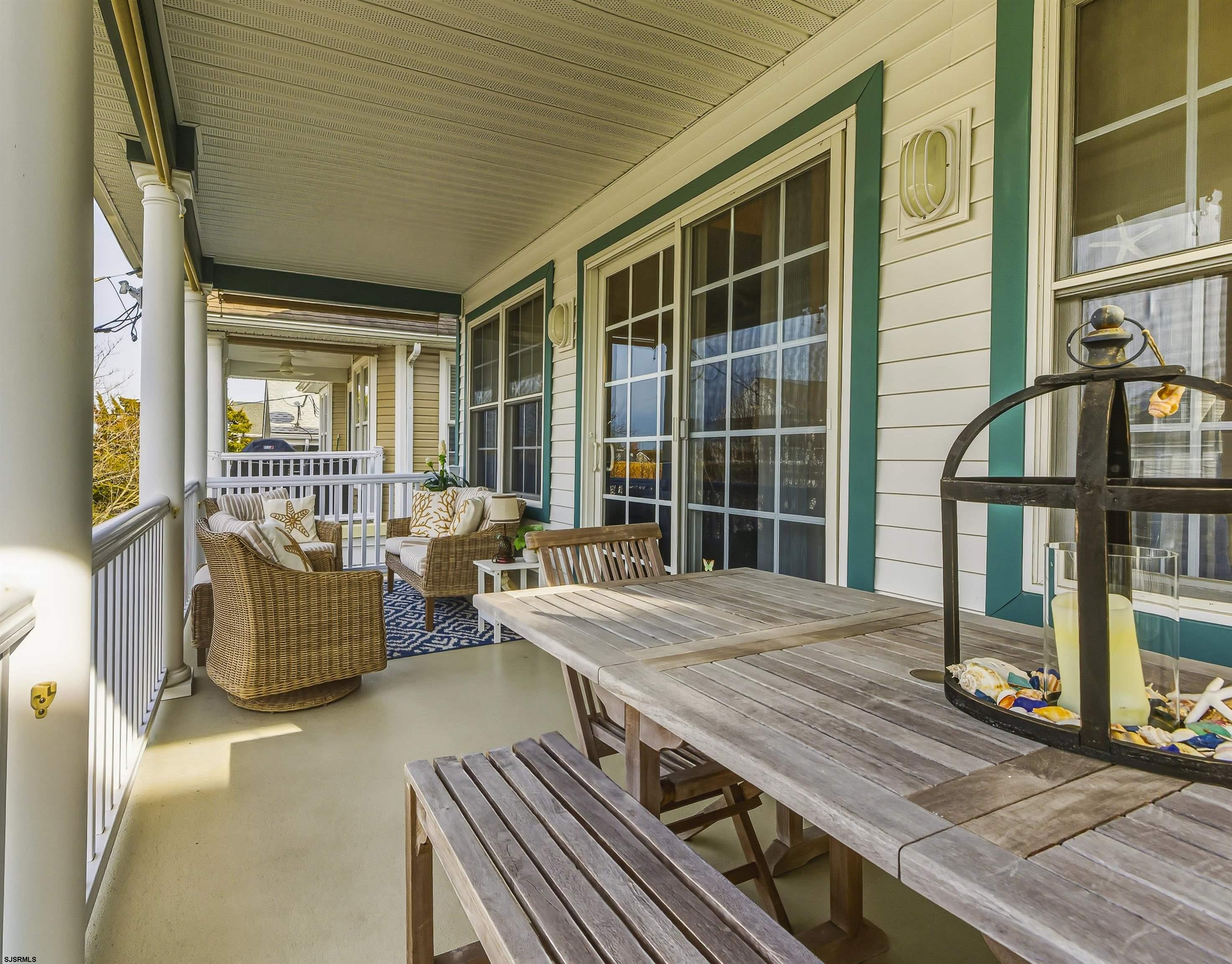 35 Asbury Ave Unit: 2