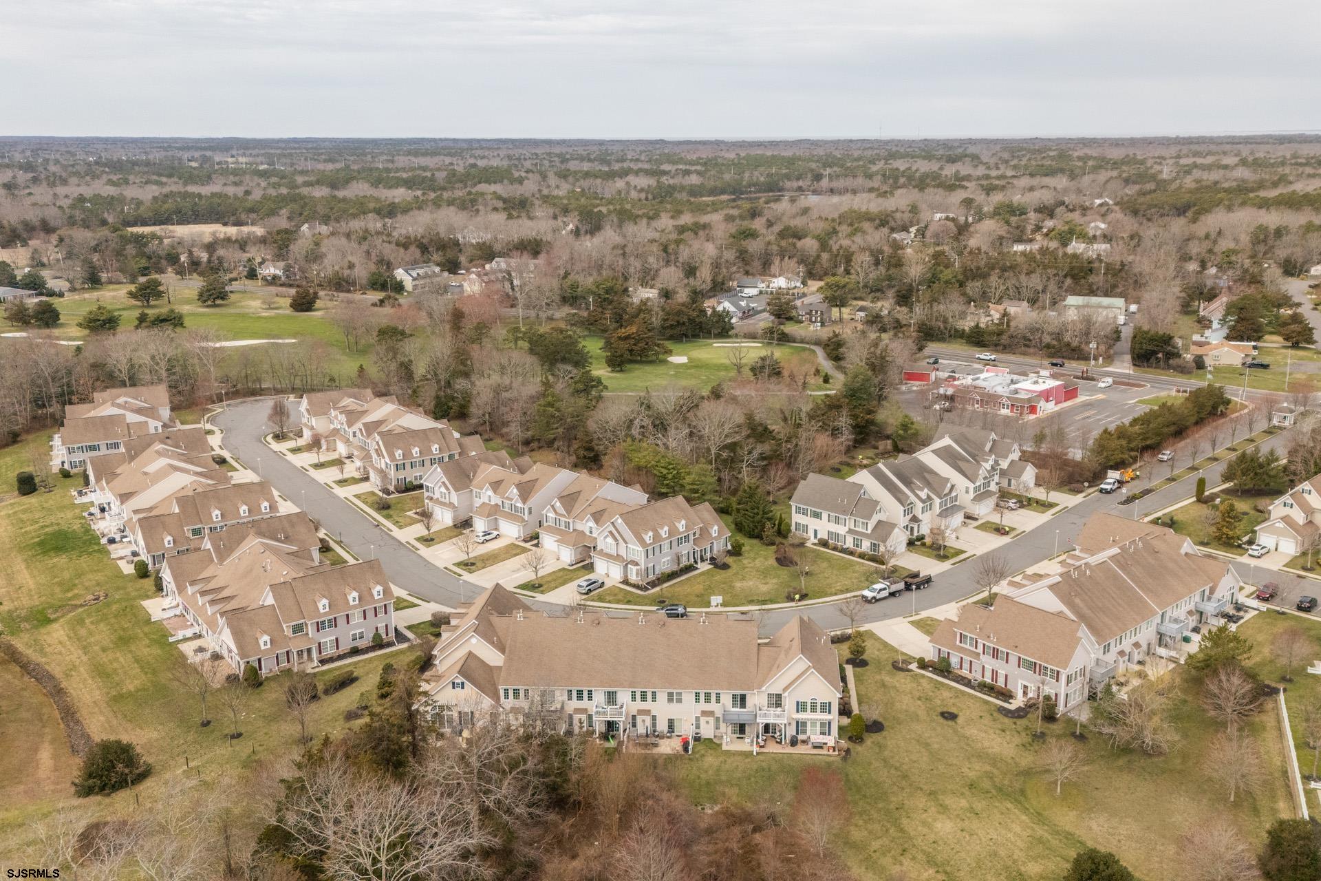 206 Springdale Ct Unit: 206