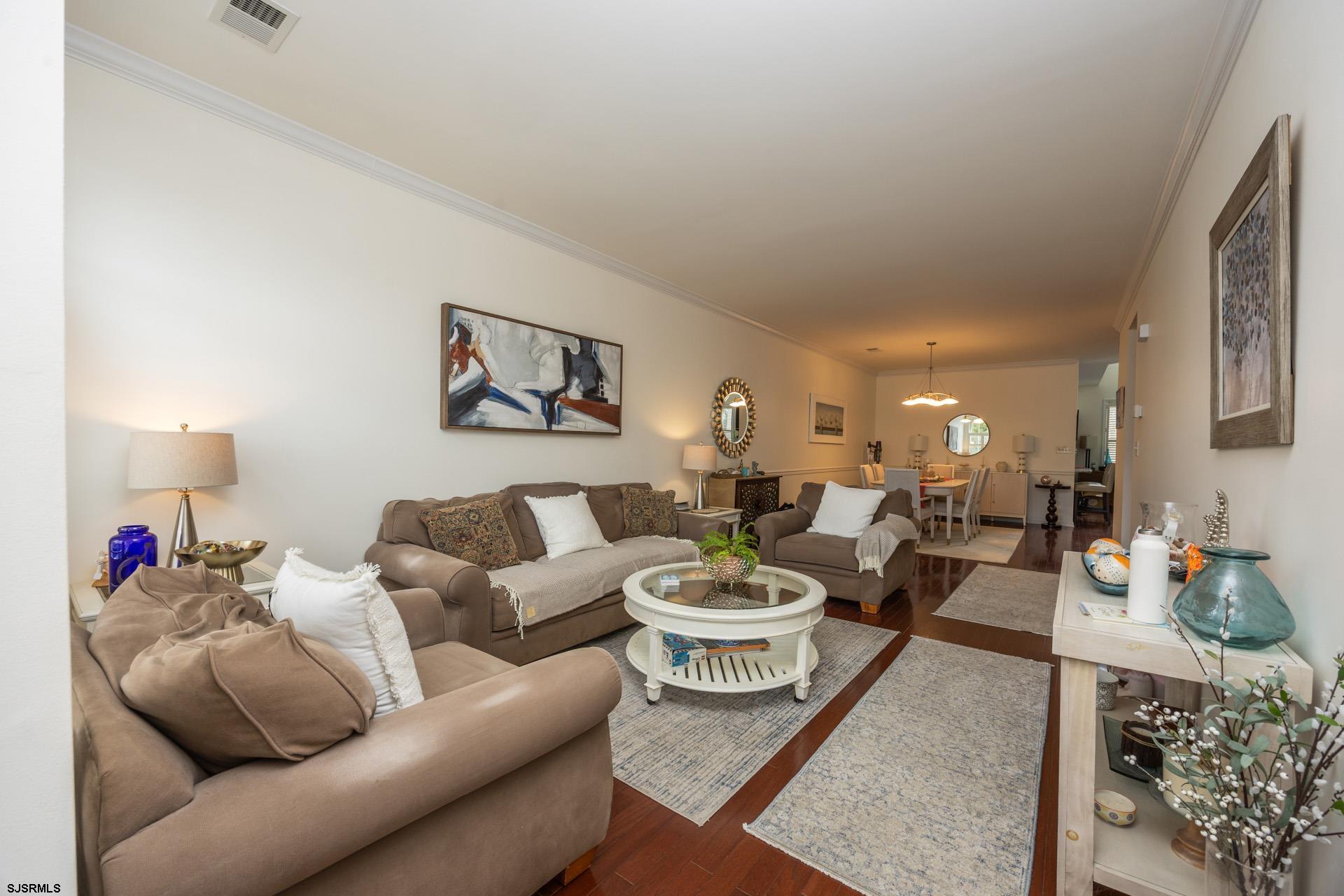 206 Springdale Ct Unit: 206