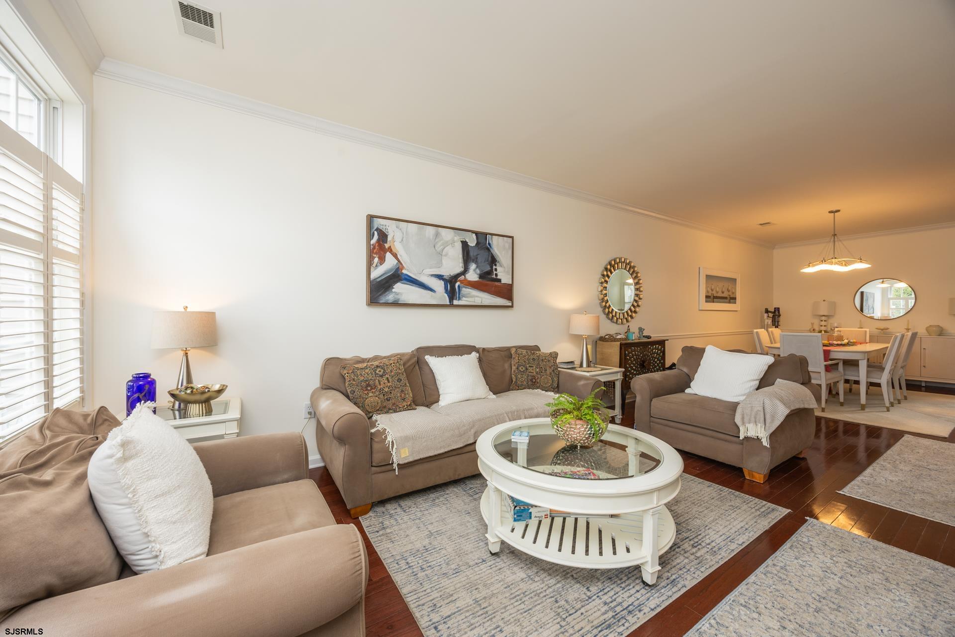 206 Springdale Ct Unit: 206