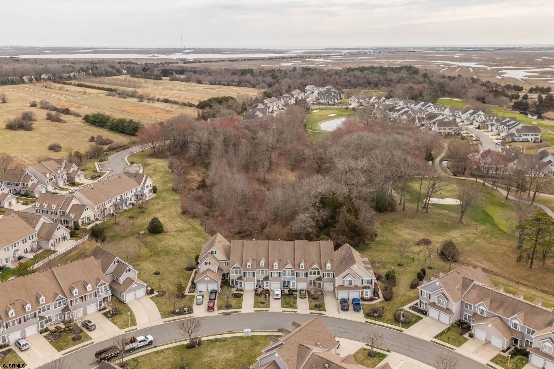 206 Springdale Ct Unit: 206