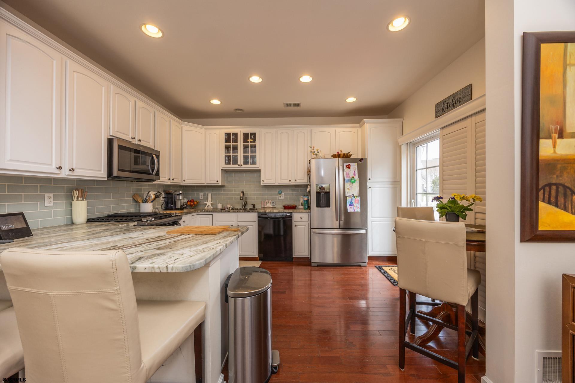 206 Springdale Ct Unit: 206