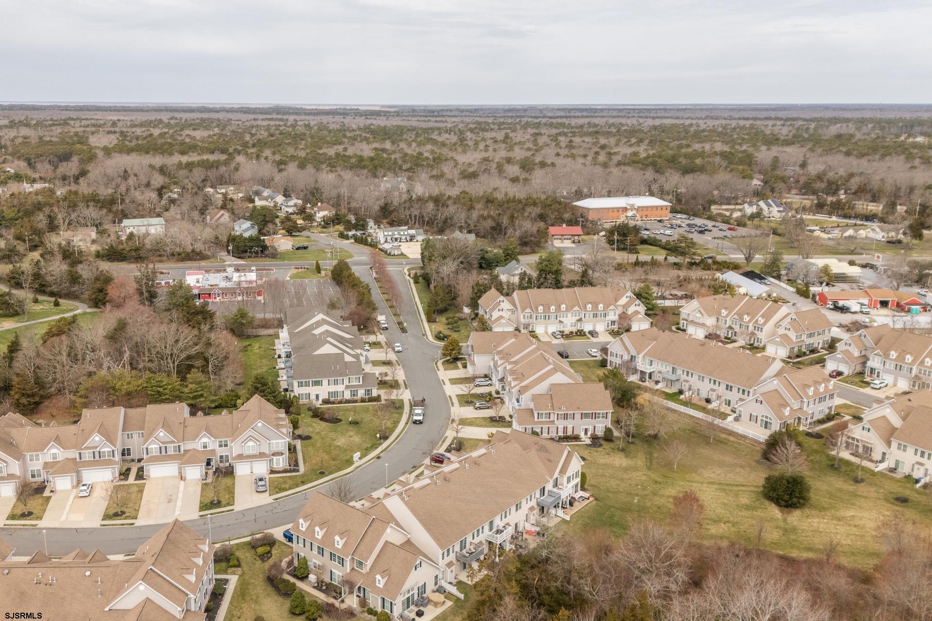 206 Springdale Ct Unit: 206