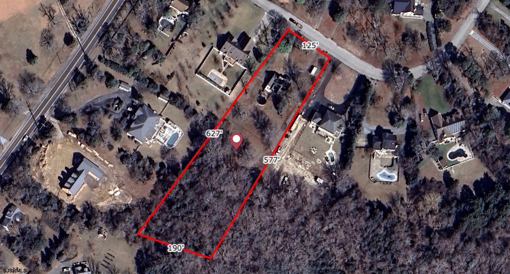 18 E Ravenwood Dr