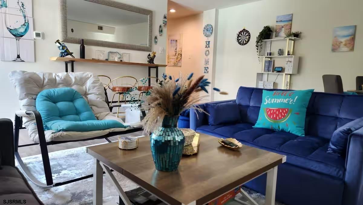 600 Pacific B202 Ave Unit: 202
