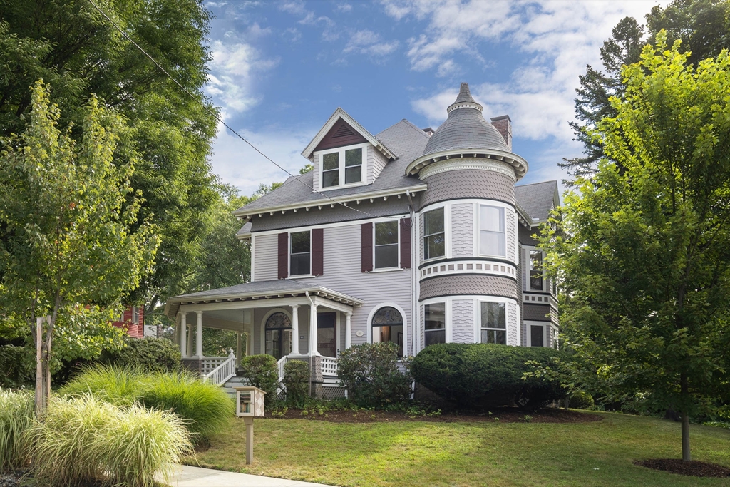 49 Russell Avenue