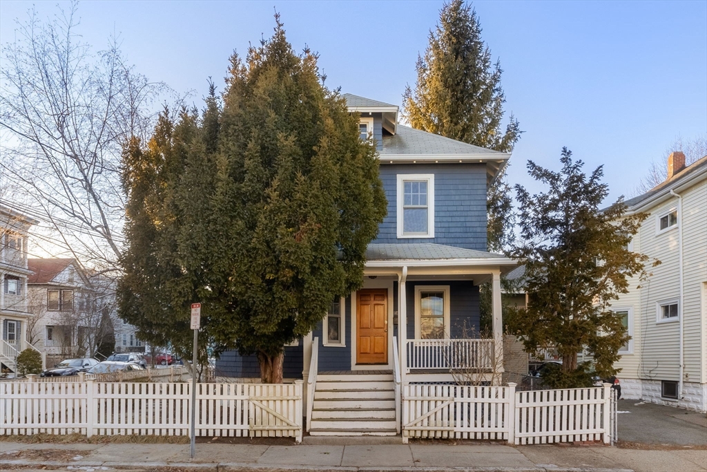 41 Rose St