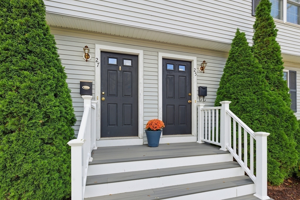 27 Emerson # 27, Stoneham Unit: 27