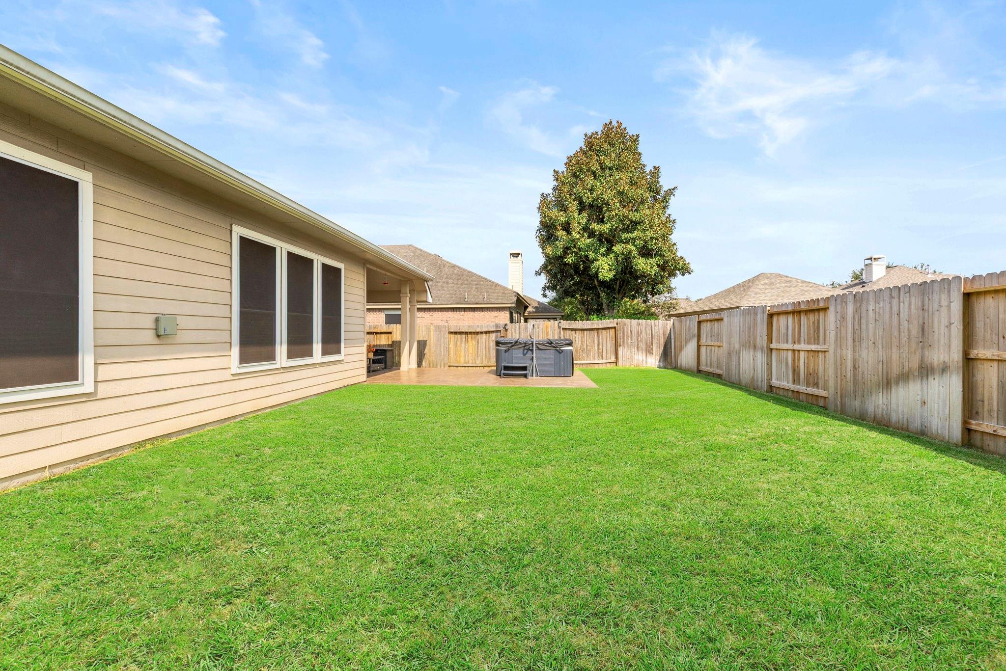 26823 Lakeridge Park Lane