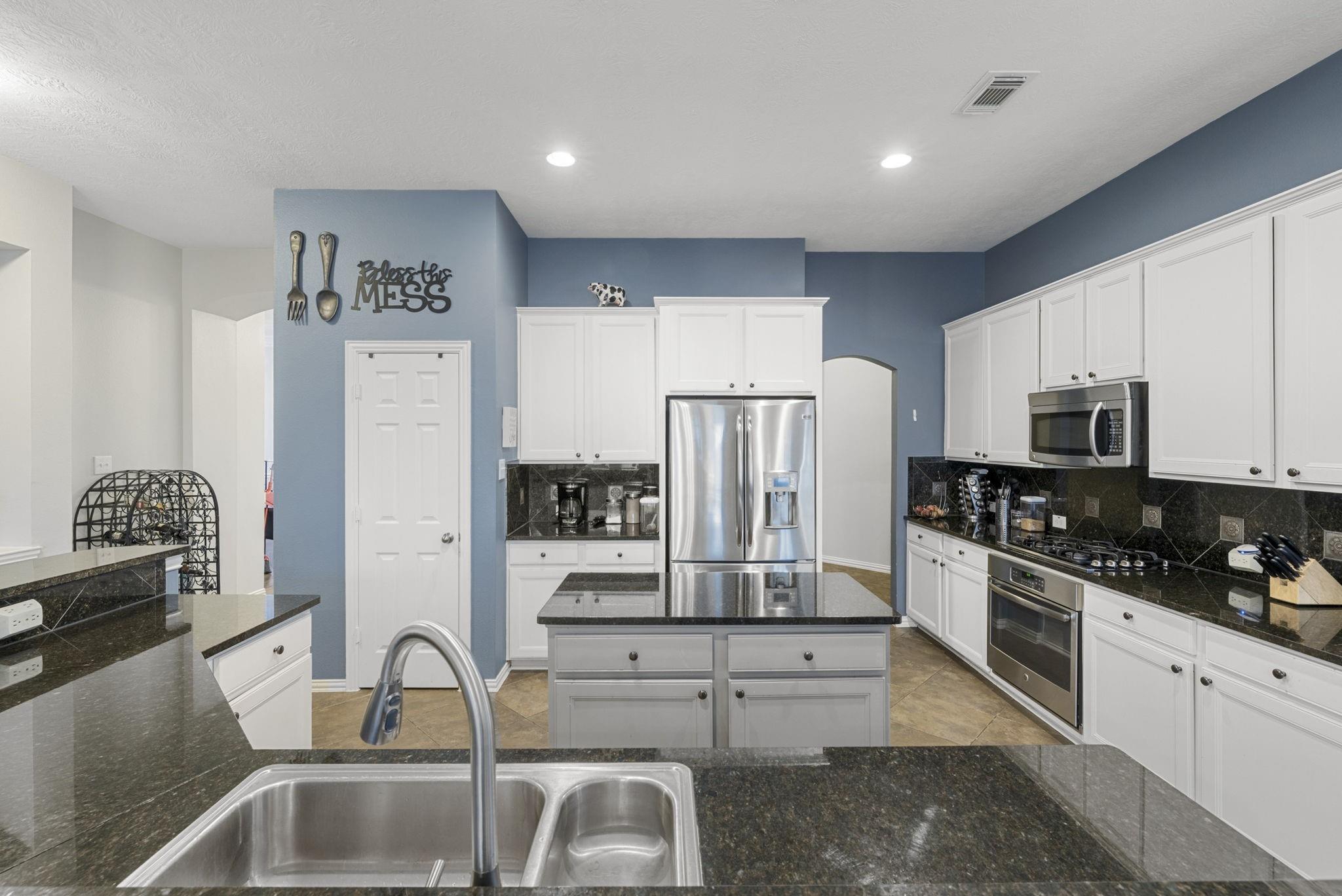 26823 Lakeridge Park Lane