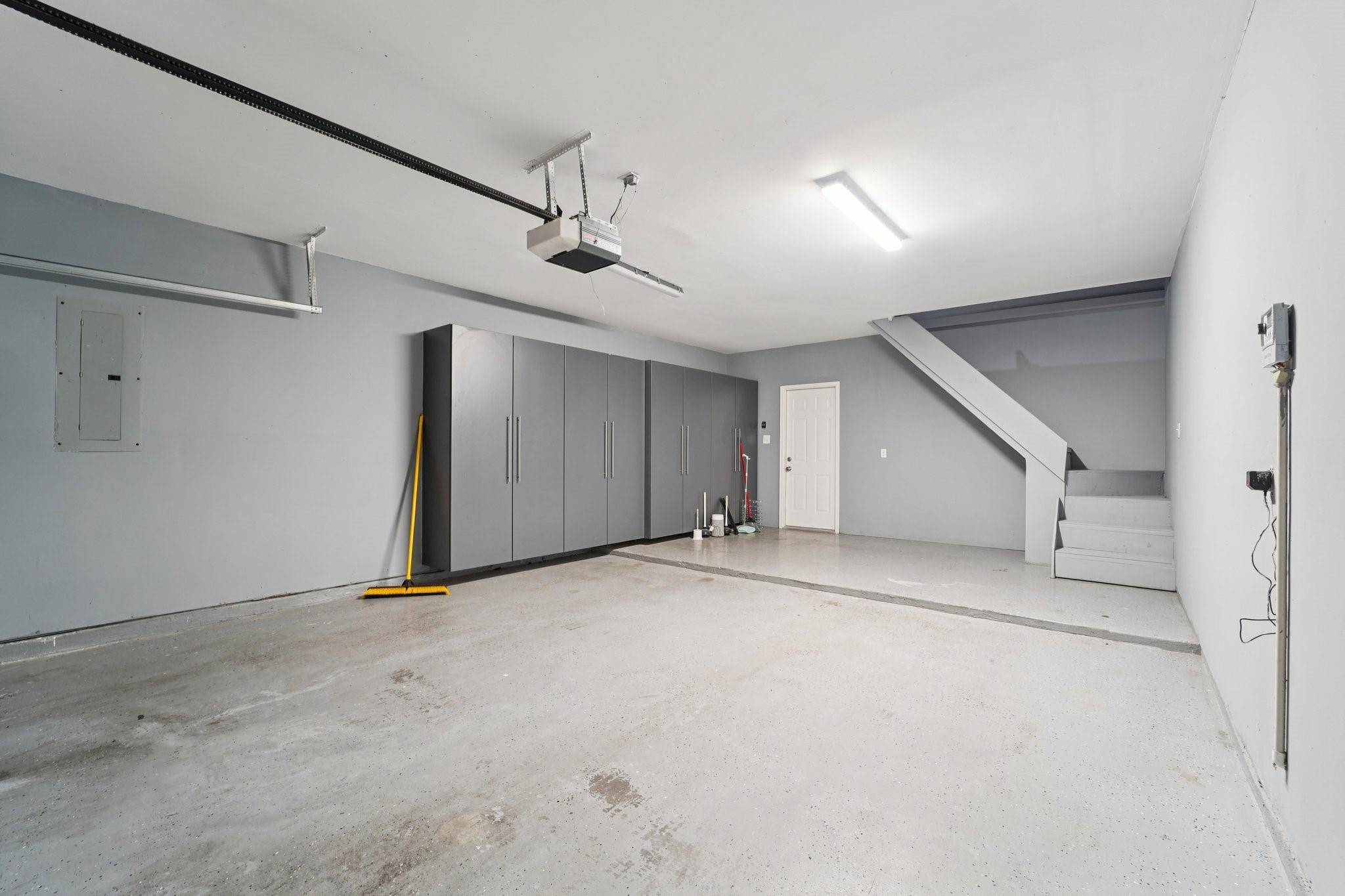305 Harbor Circle