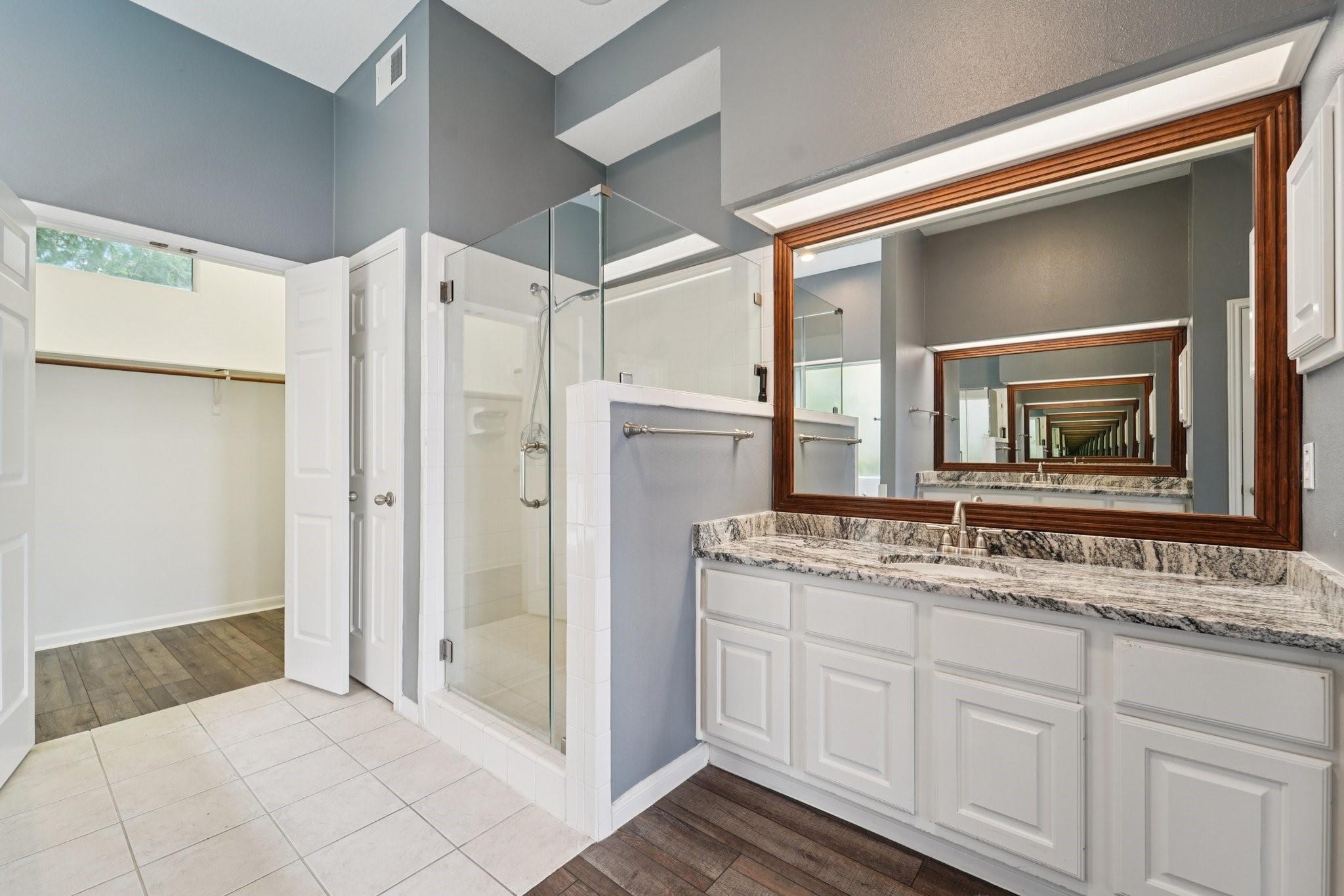 305 Harbor Circle