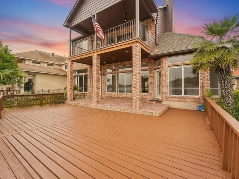 305 Harbor Circle