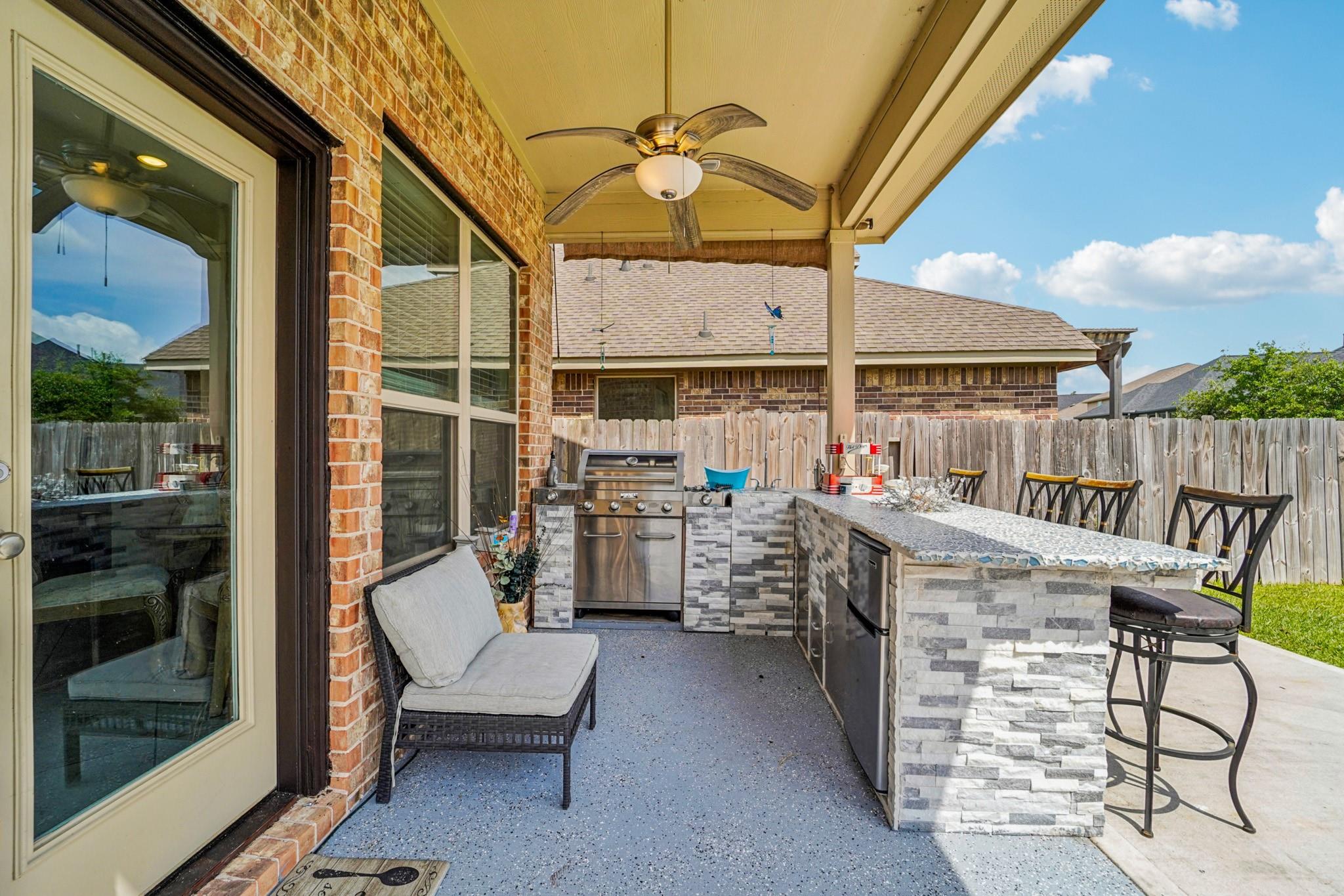 129 S Bearkat Court