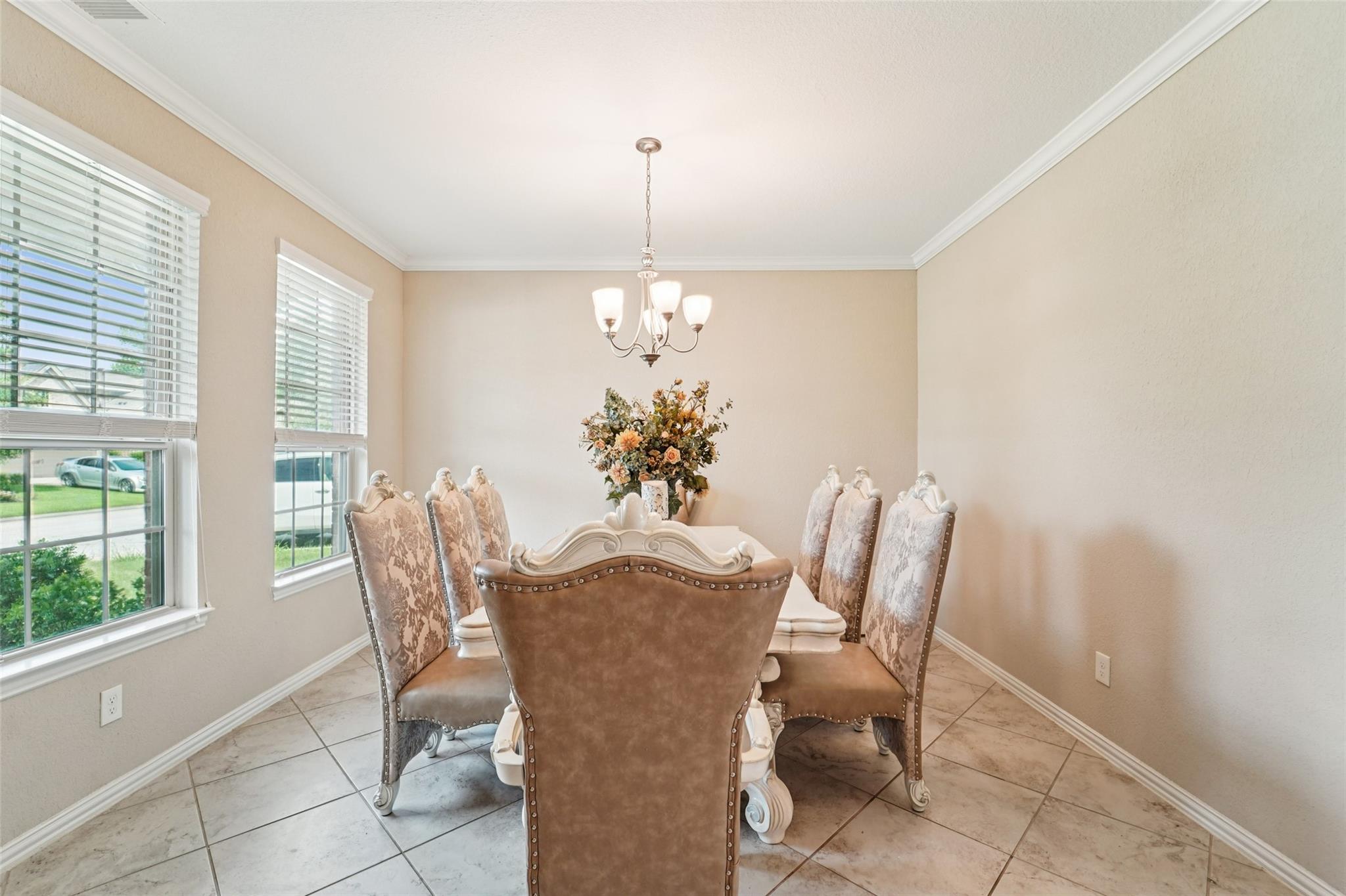 129 S Bearkat Court