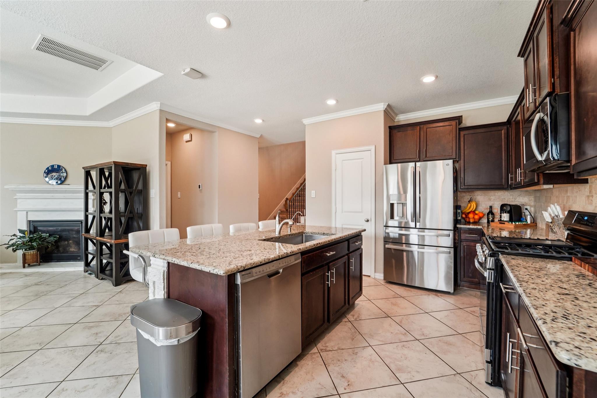 129 S Bearkat Court