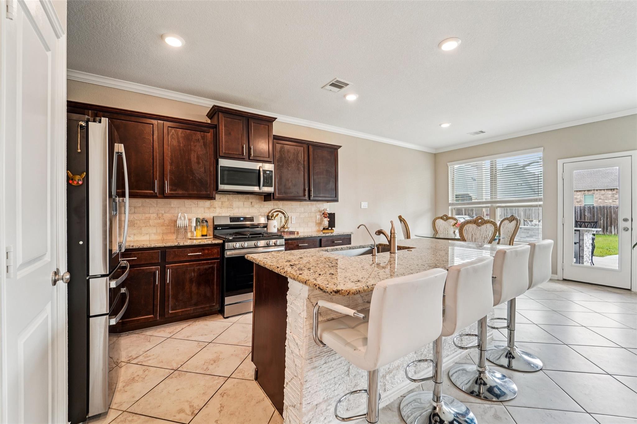 129 S Bearkat Court