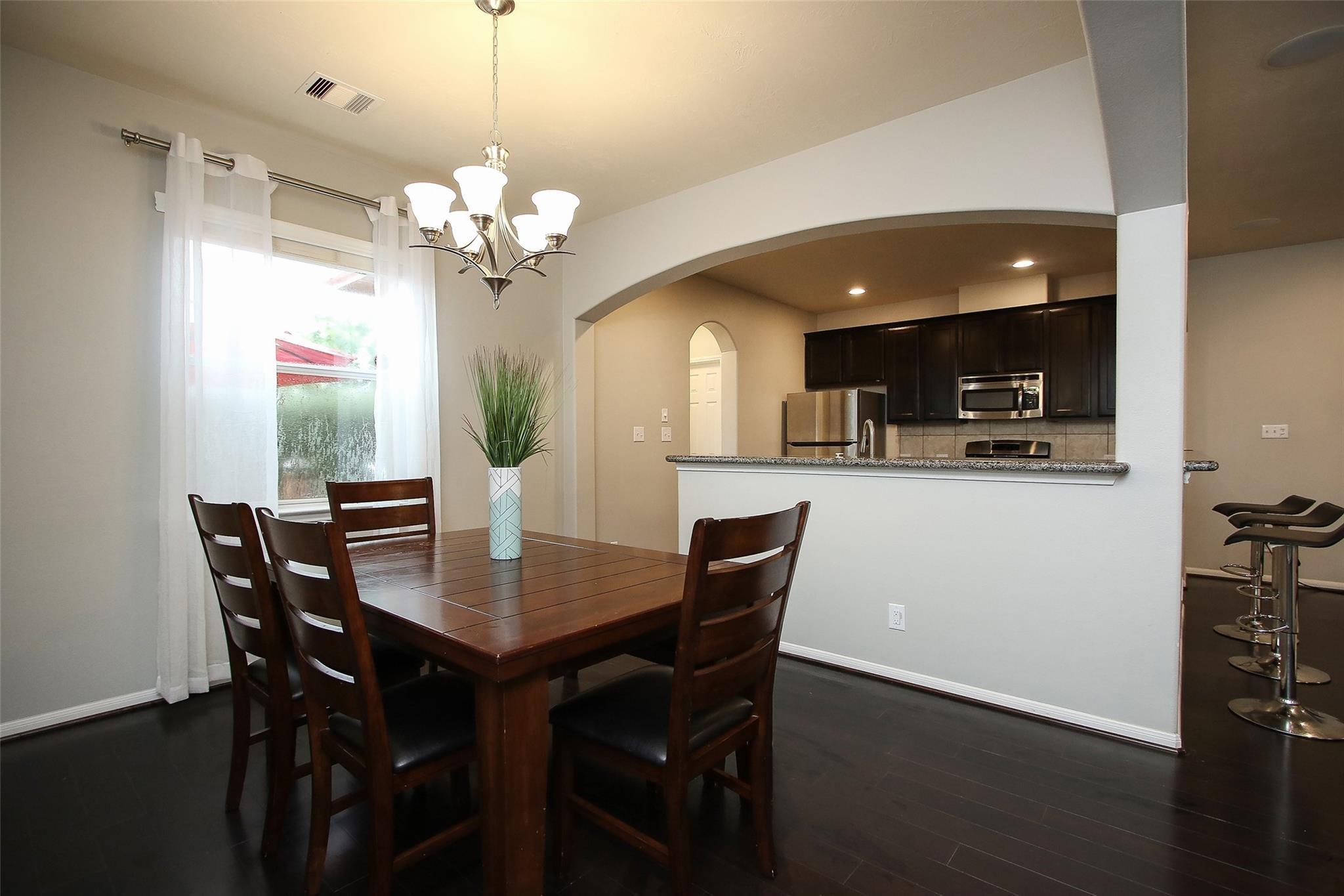 8517 Sunset Loch Drive