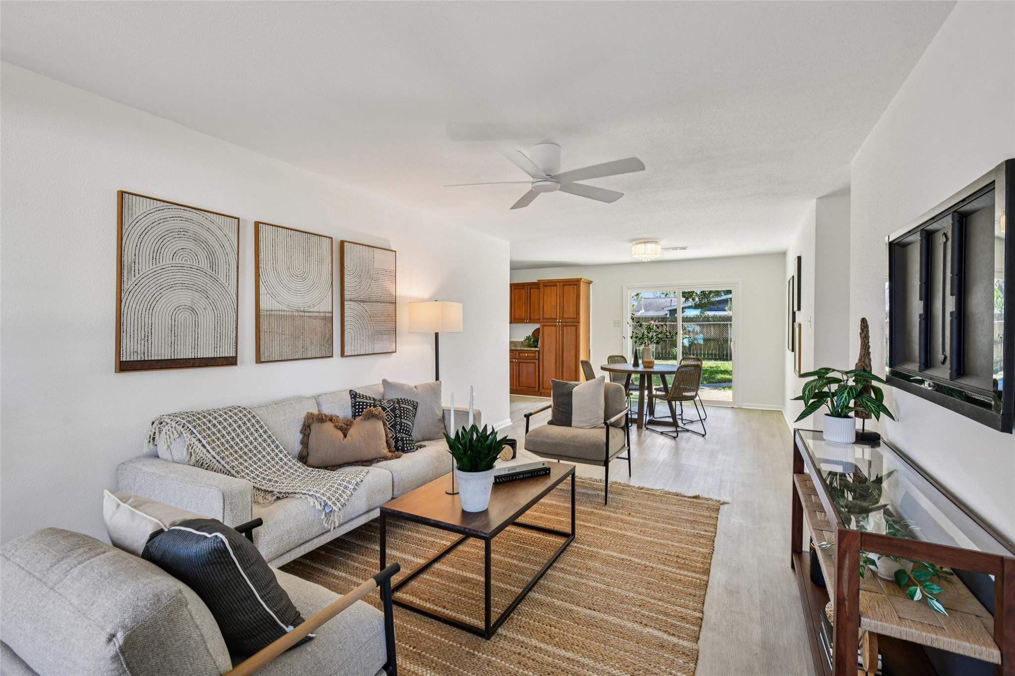 1118 N Noble Road, Texas City