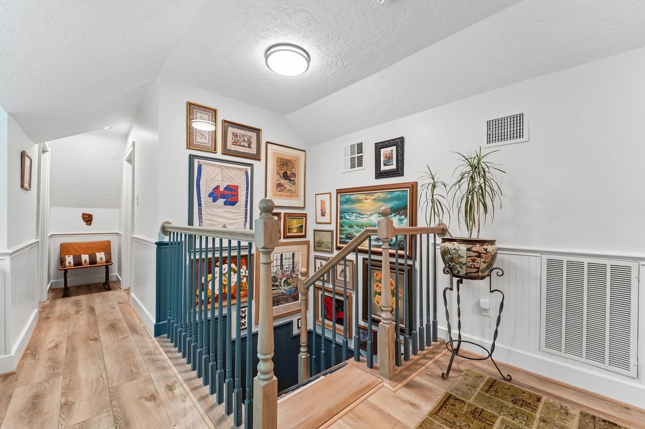 1693 Mohawk Drive