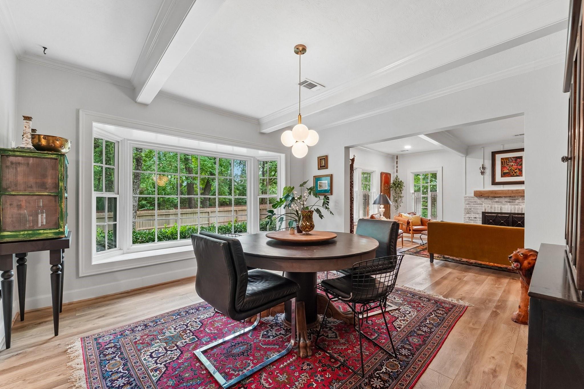 1693 Mohawk Drive