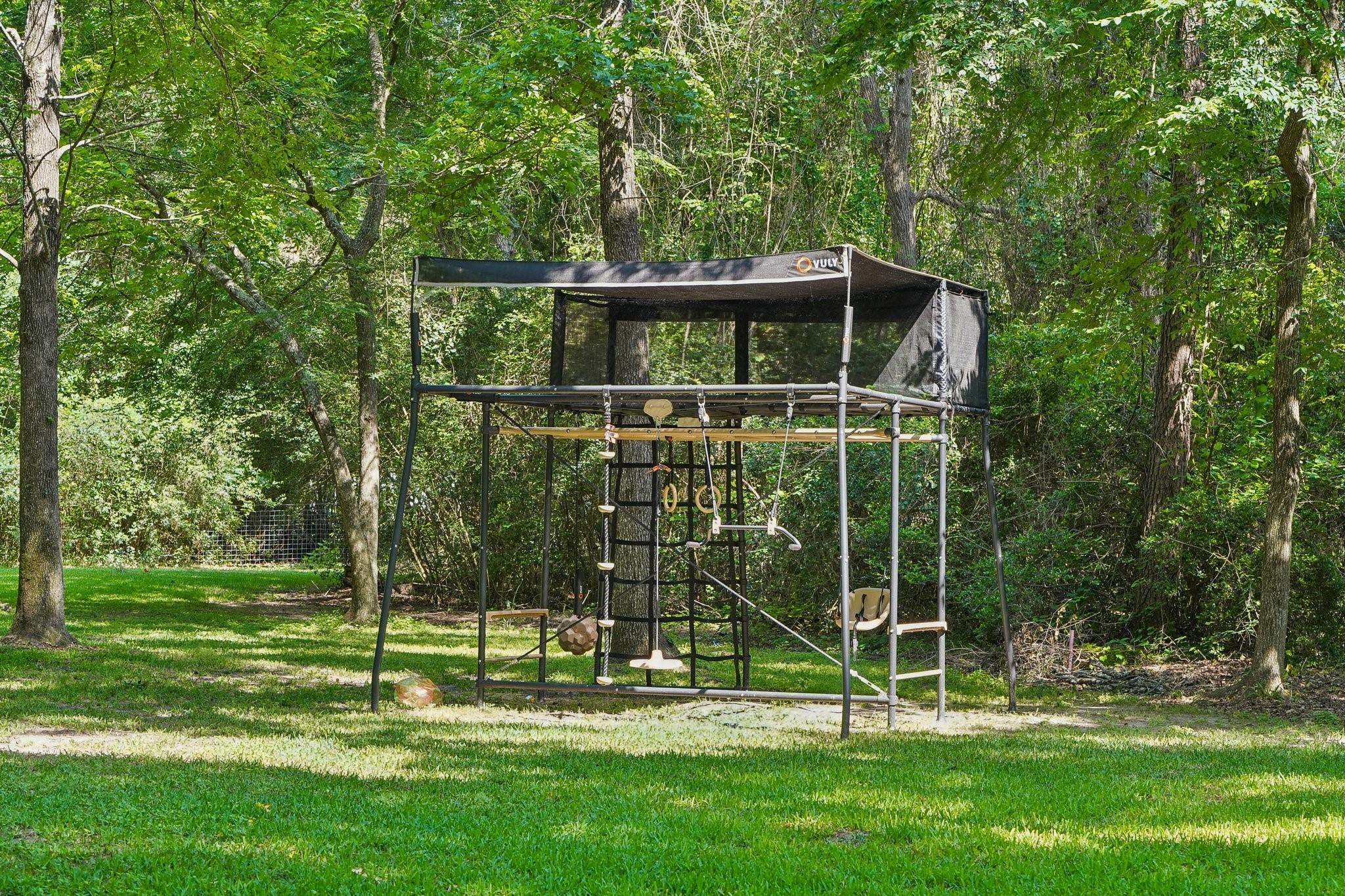 1693 Mohawk Drive