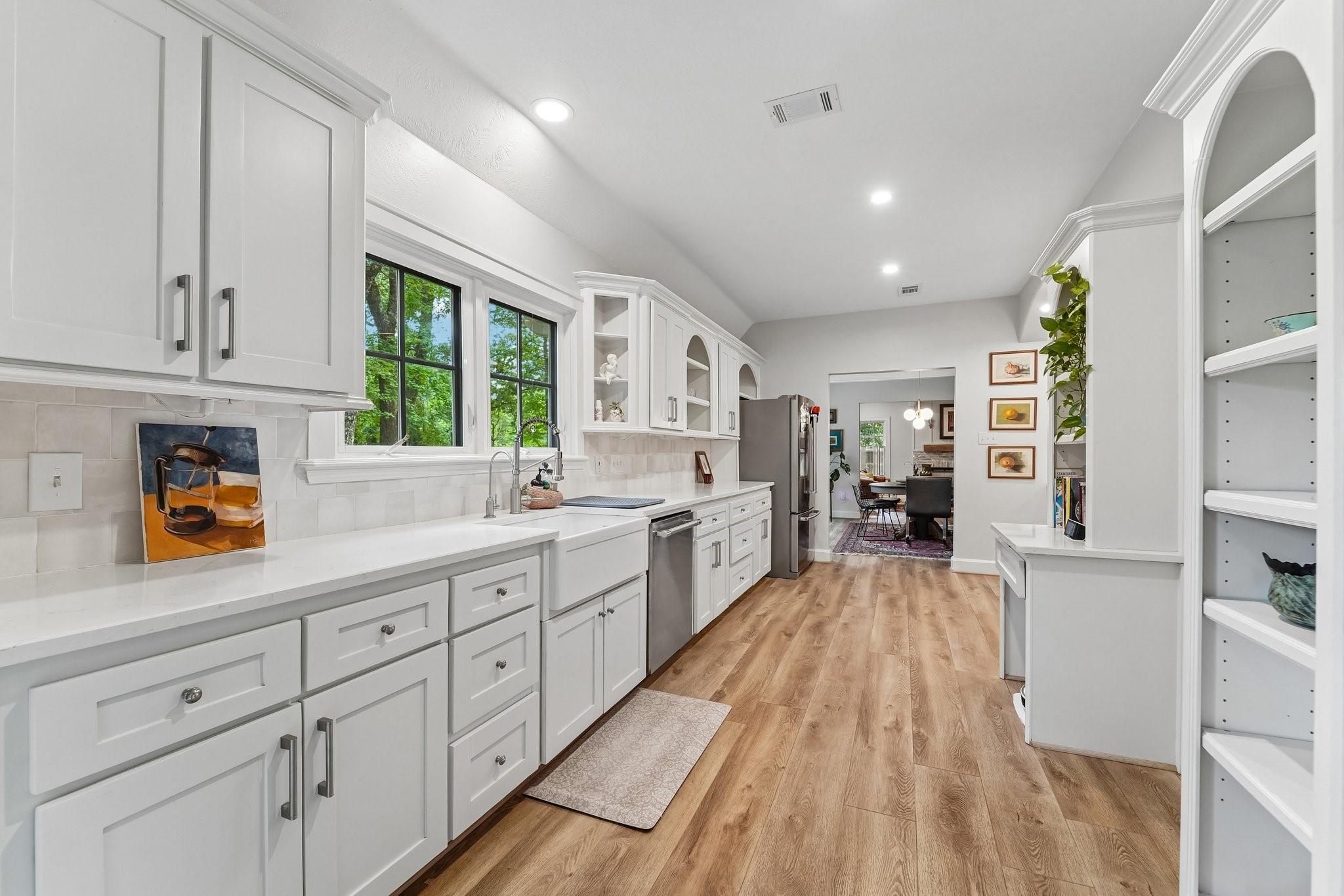 1693 Mohawk Drive