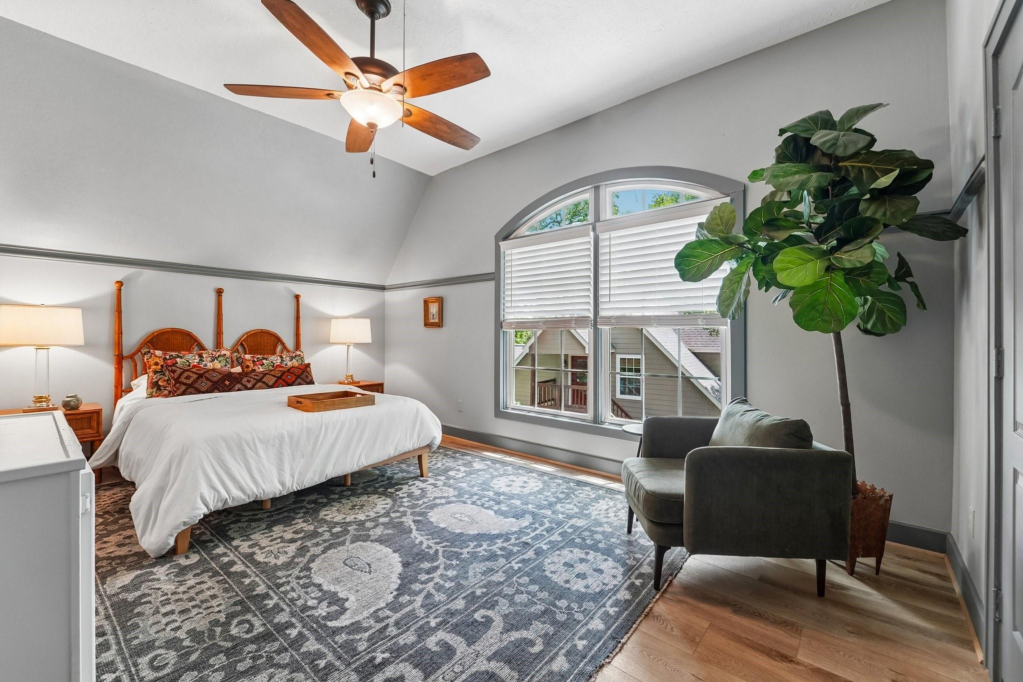 1693 Mohawk Drive