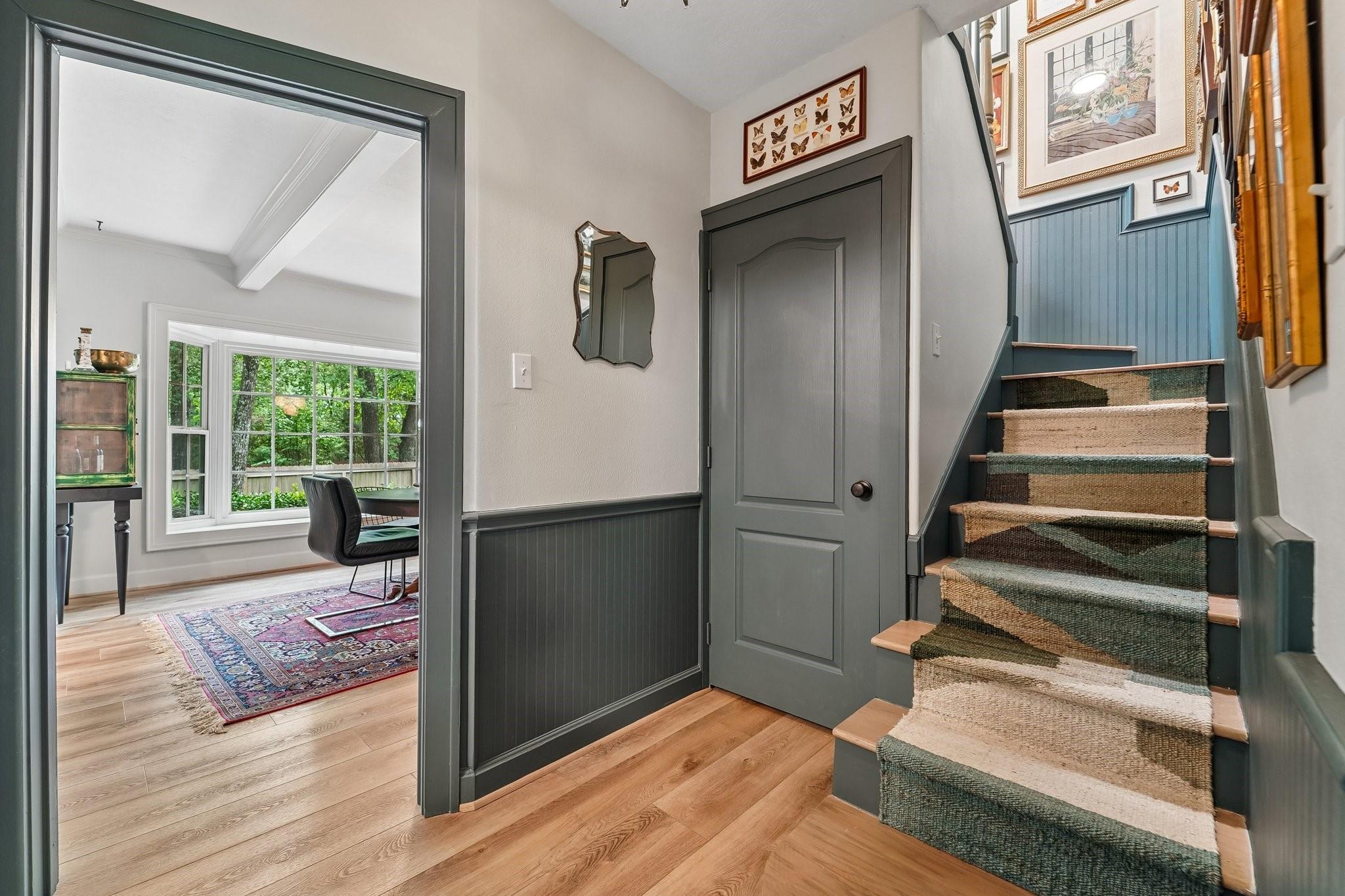 1693 Mohawk Drive