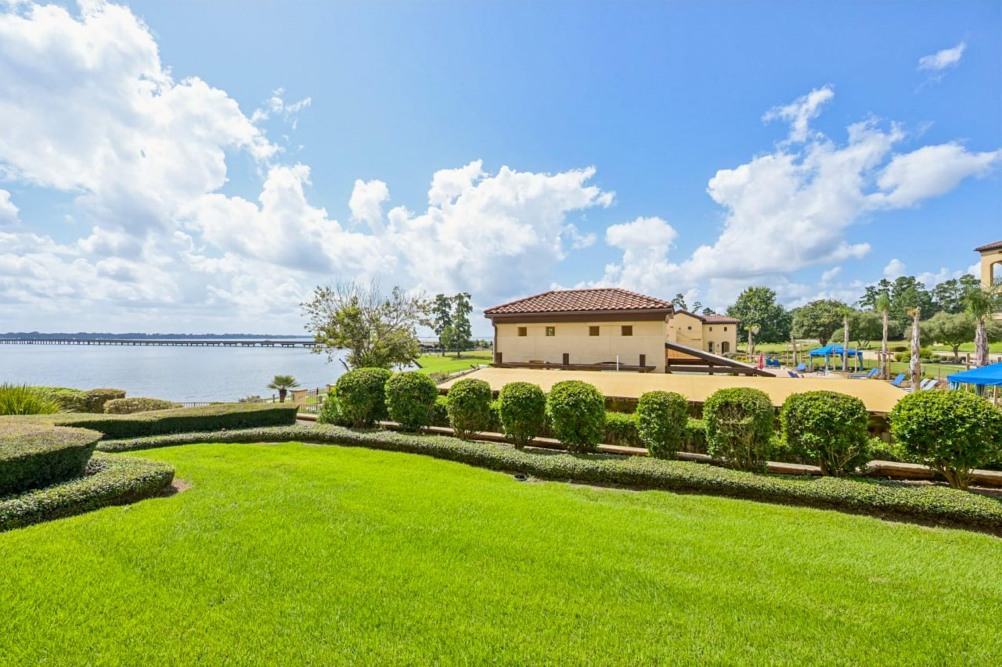 17040 W Fm 1097 Road # 6103