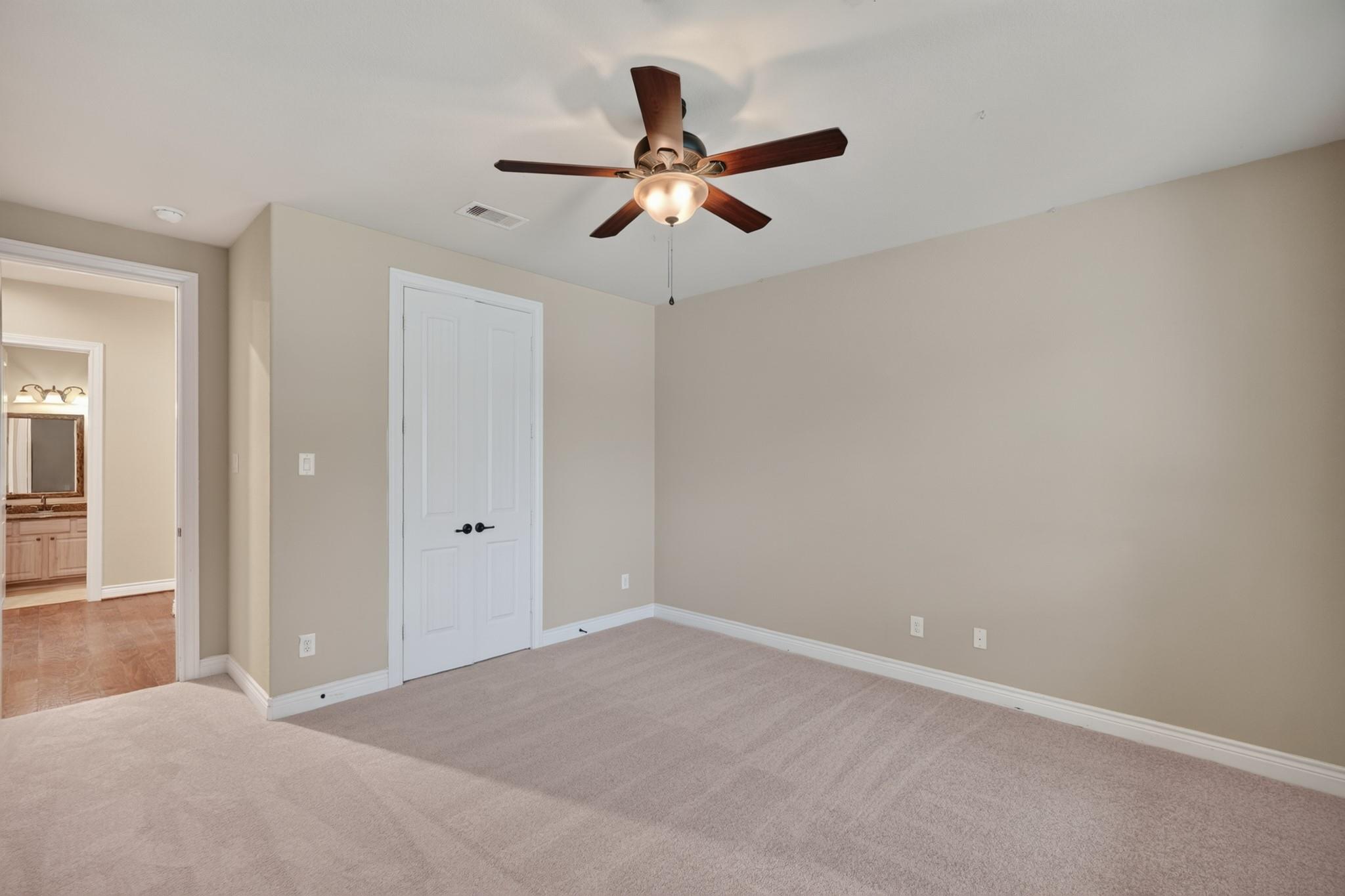 24 Camden Oaks Lane