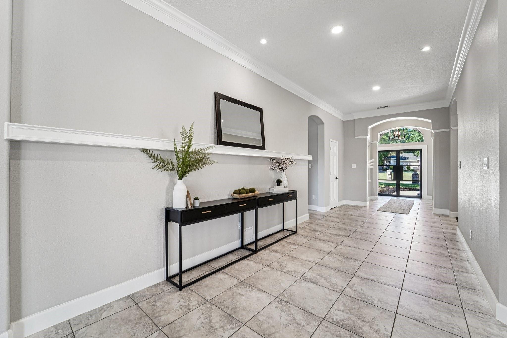 2057 S Shore Boulevard, Montgomery