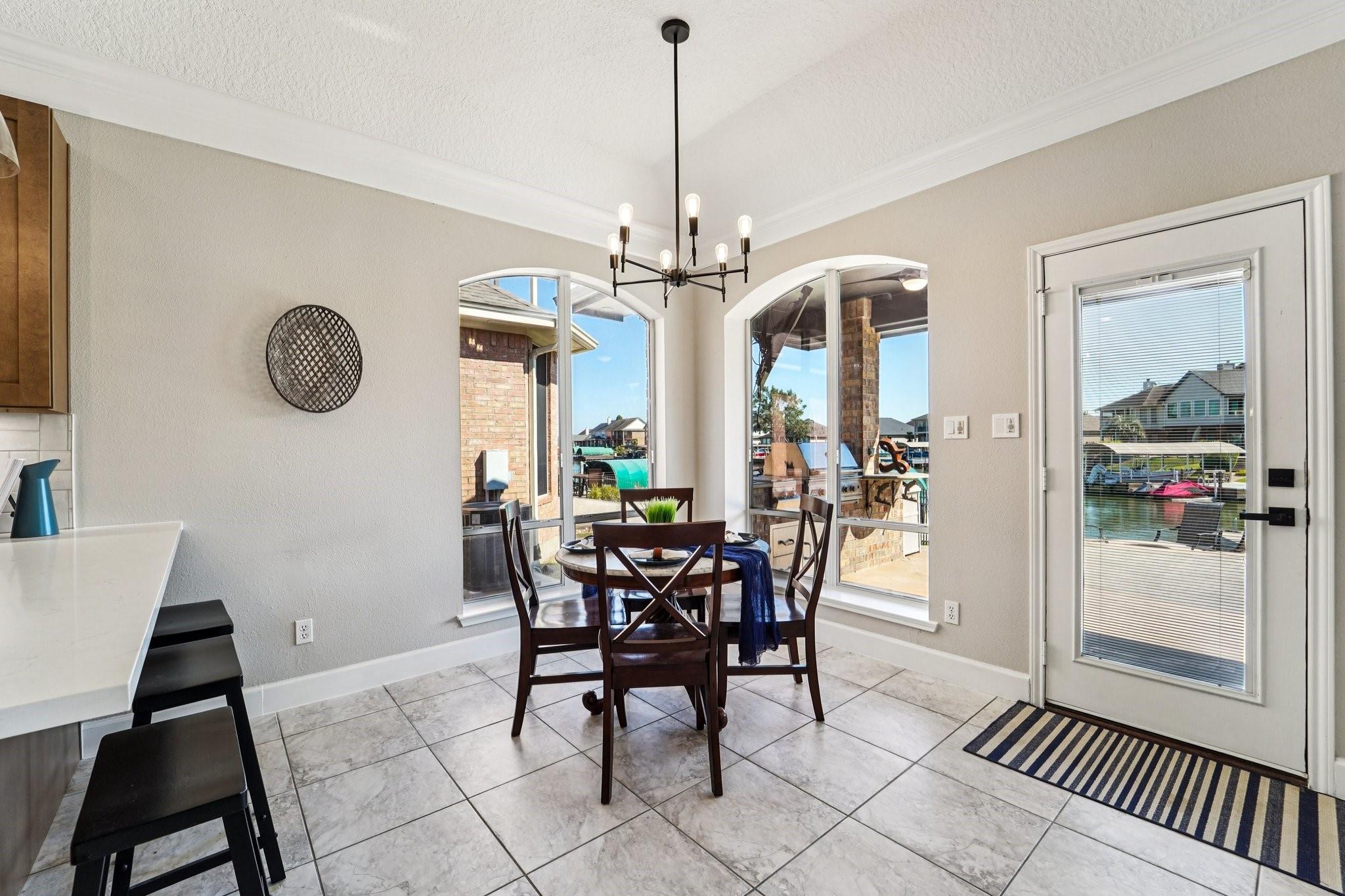 2057 S Shore Boulevard, Montgomery
