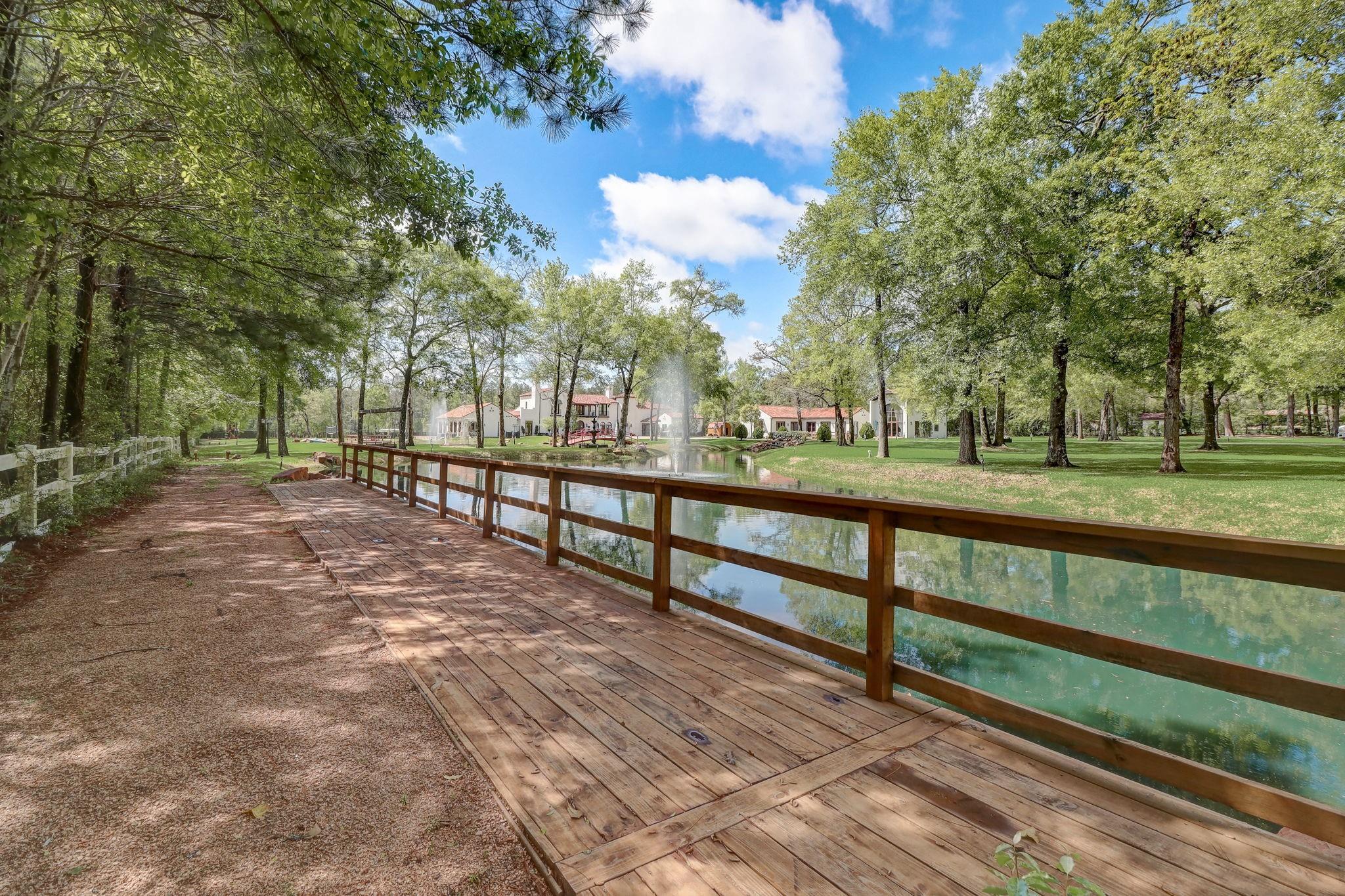 7519 Red Bay Circle