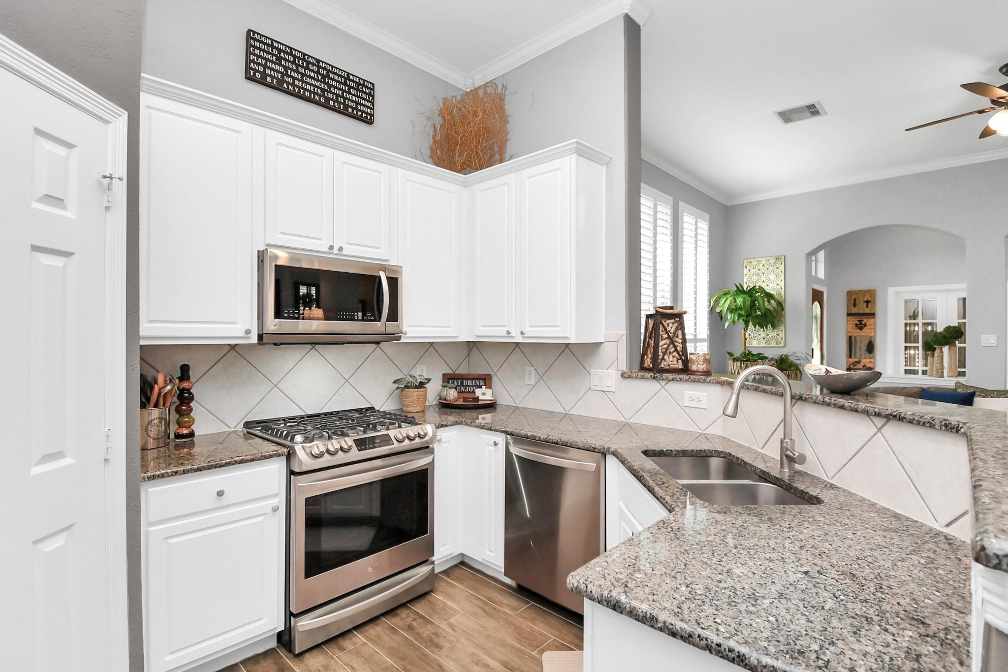 8624 Sunset Loch Drive