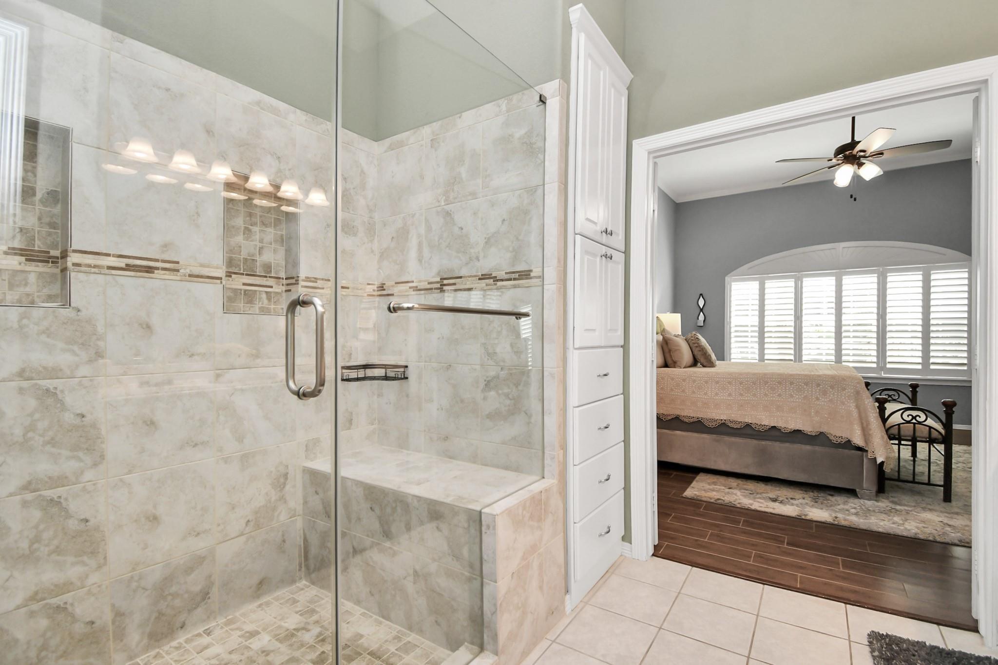 8624 Sunset Loch Drive