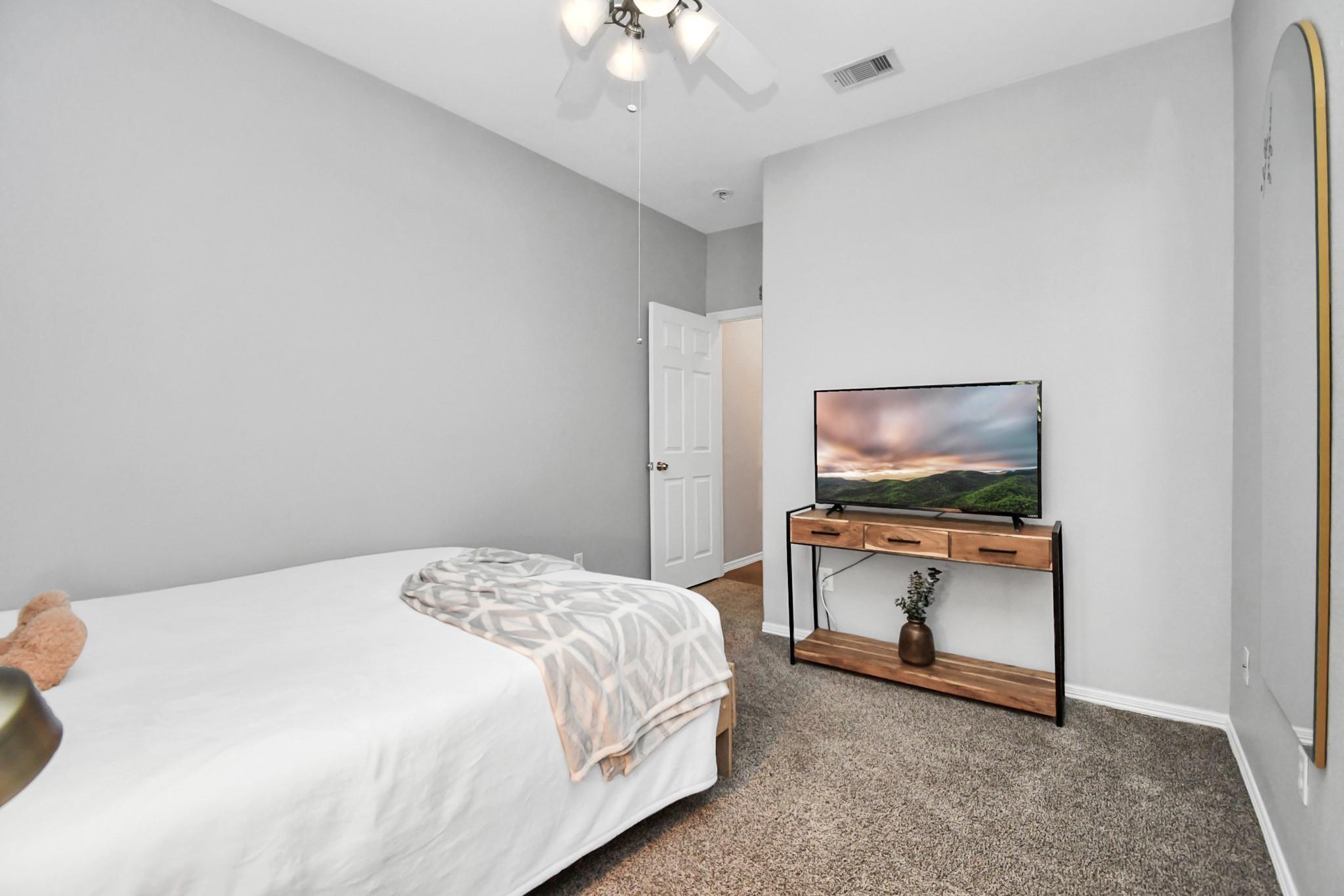8624 Sunset Loch Drive